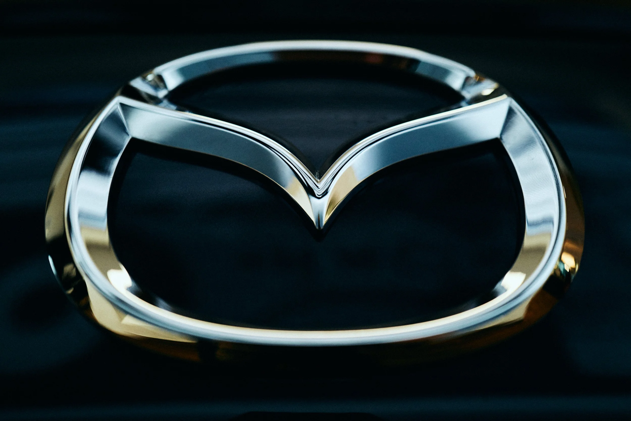 @caleglendening_L1050242 - CG Large.png