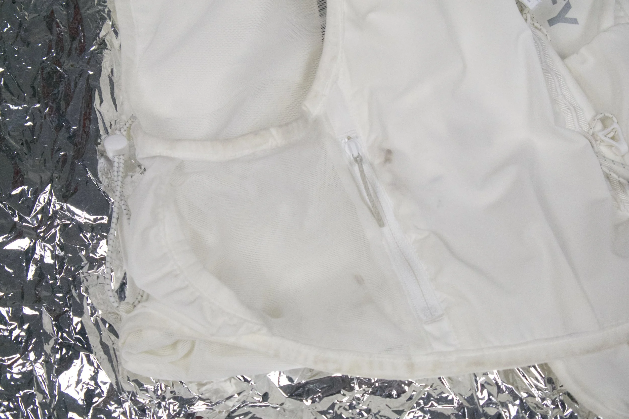 SATISFY VEST WHITE 5.jpeg