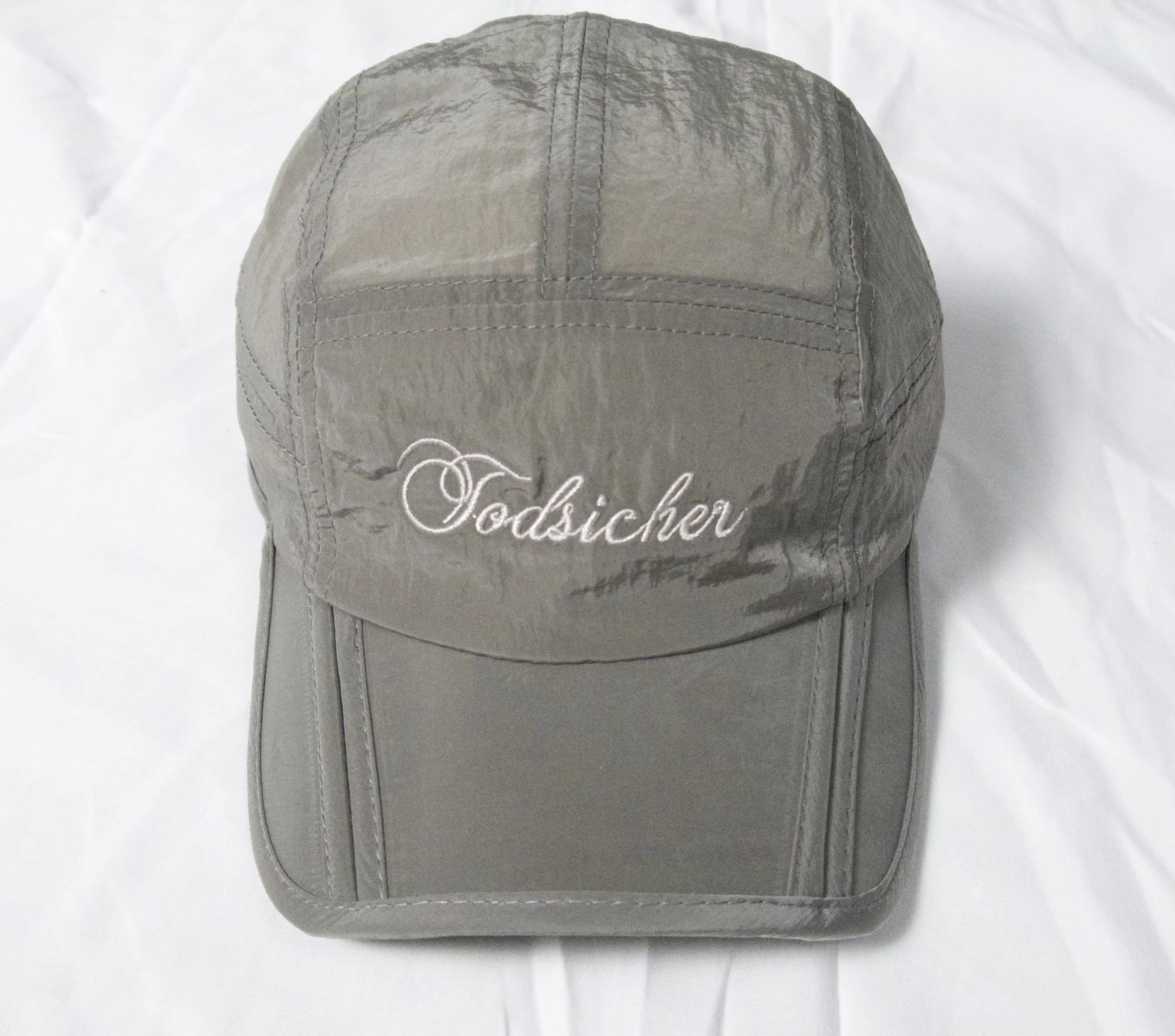 SILVER HAT 1.jpg