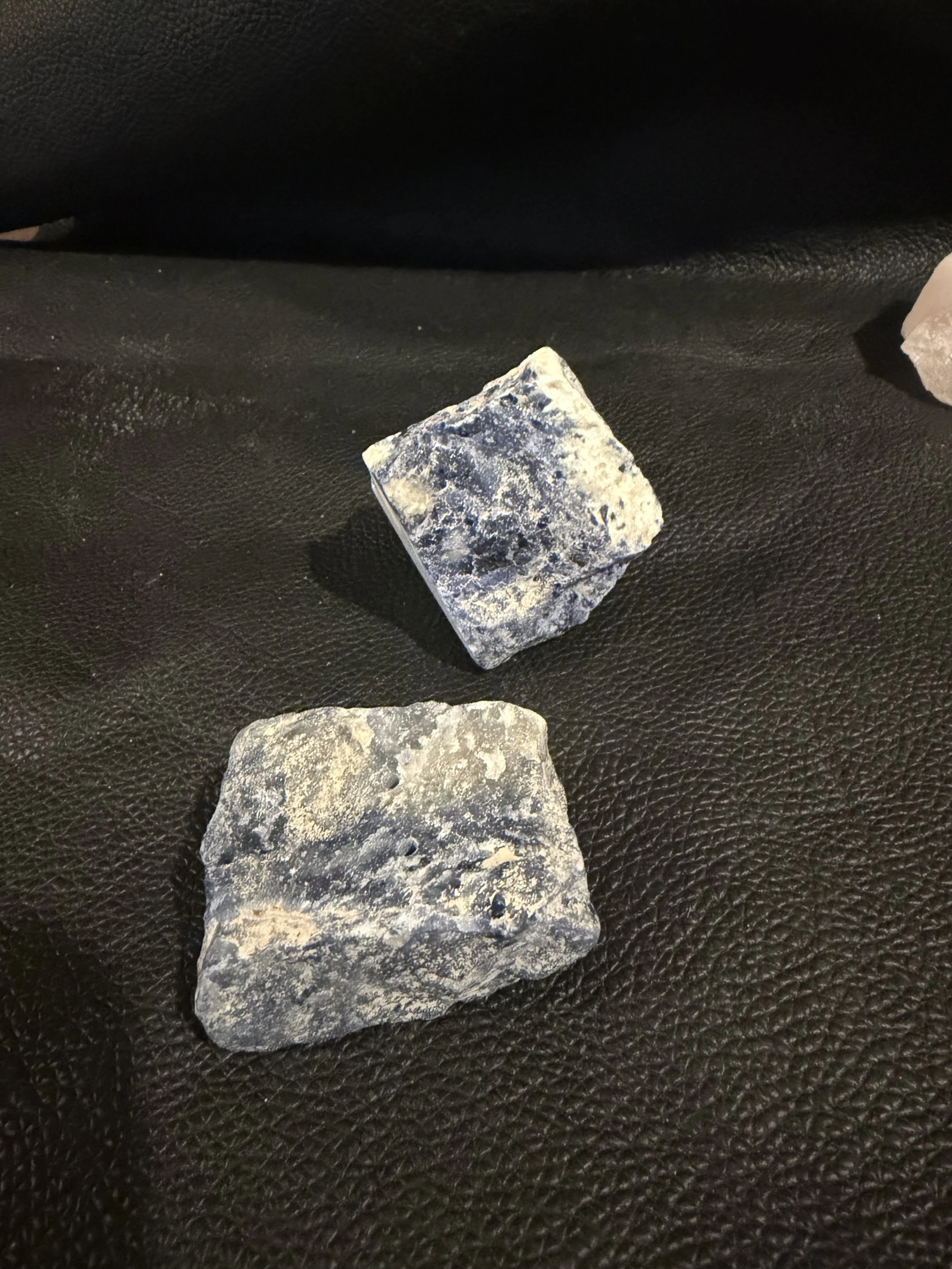 Raw Stone Butterfly Stand