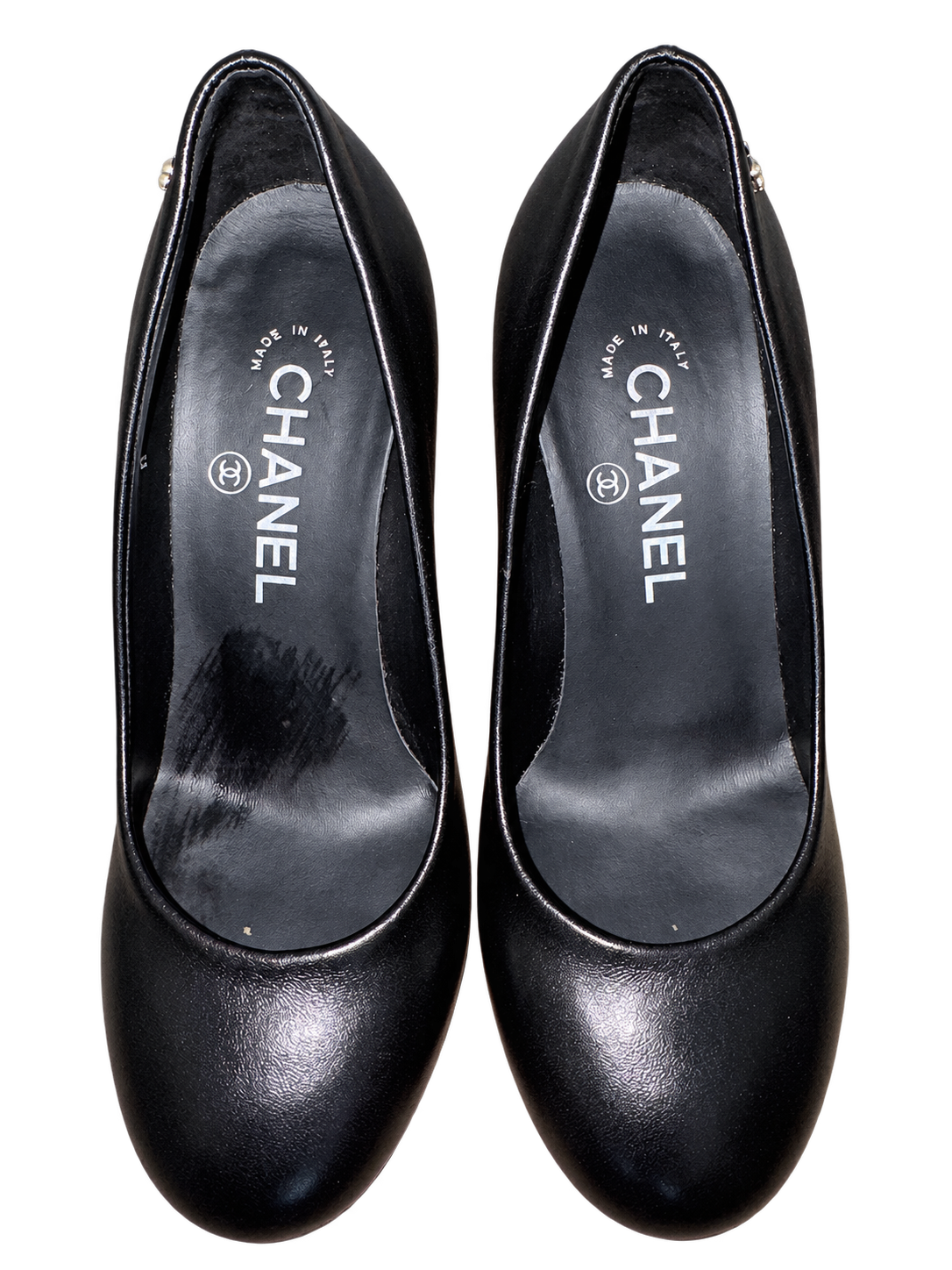 Chaussures intactes sur fond transparent-11.png