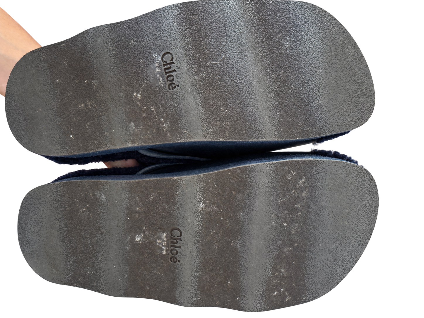 Sandales Chloé sur fond transparent-1.png