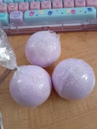 Honey Suckle Bath Bombs