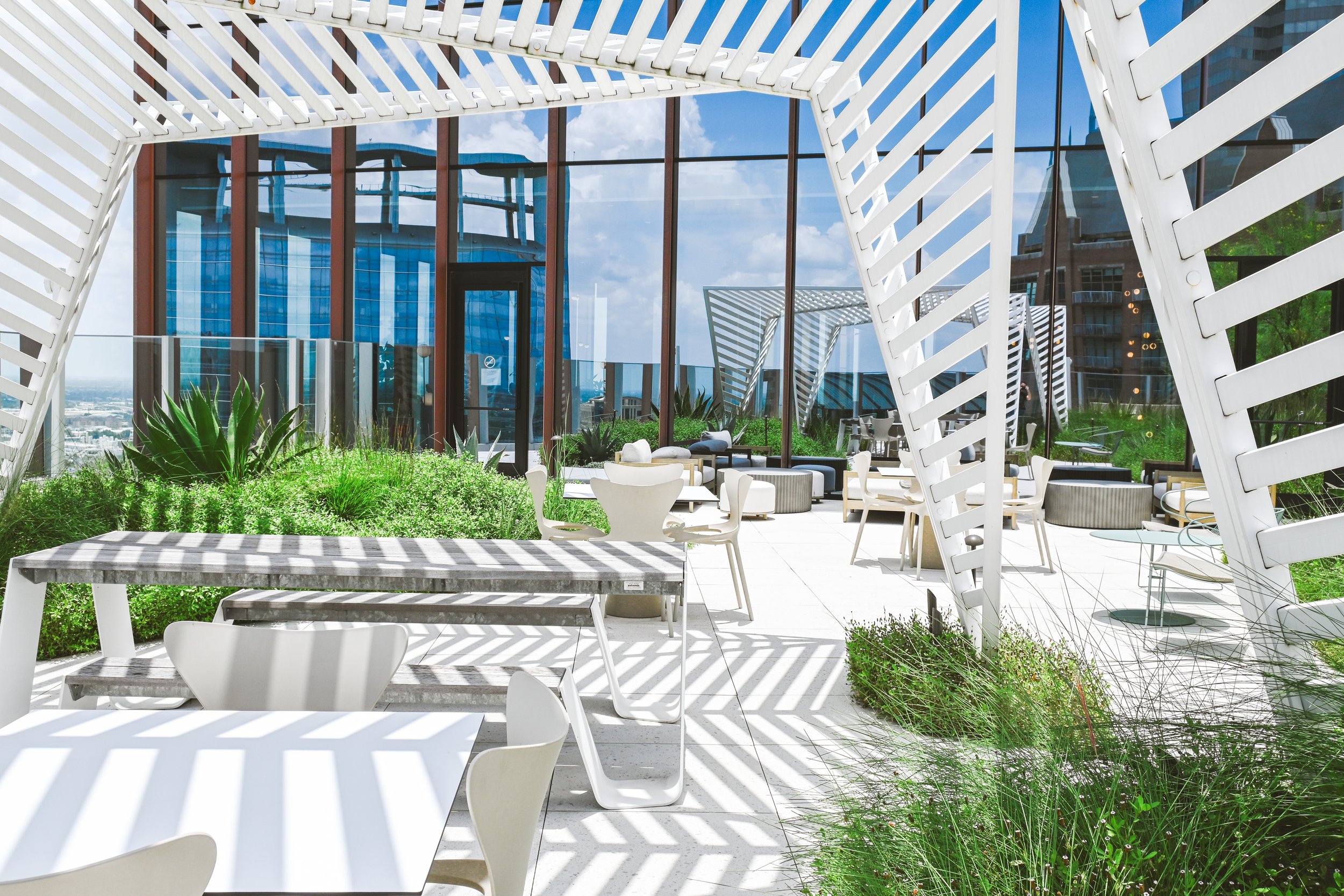 1550 On The Green Amenity Deck // Houston,  TX