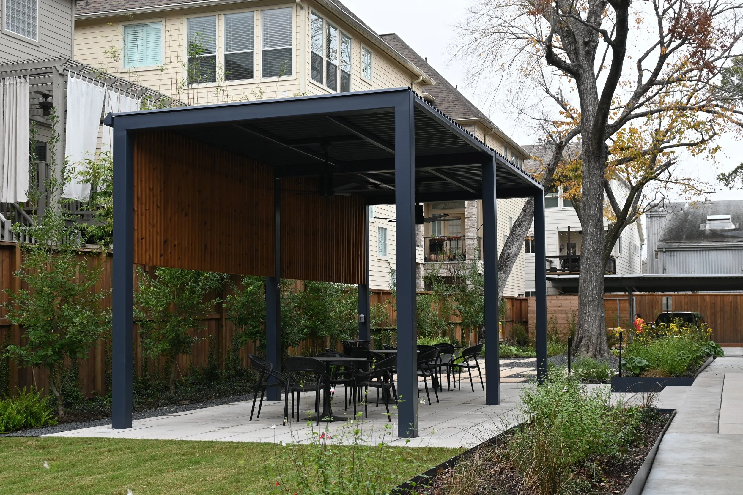 99 Detering Pavilion // Houston, TX