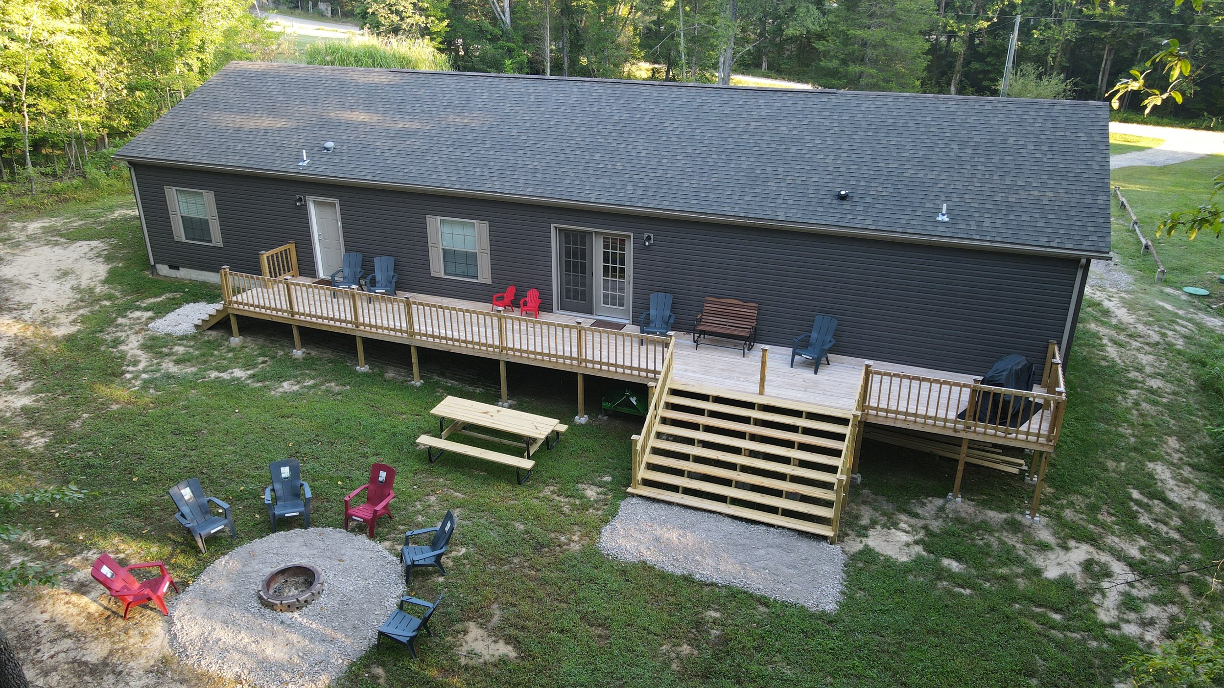 ThreeRidges-HouseExt-Rear_4.jpg