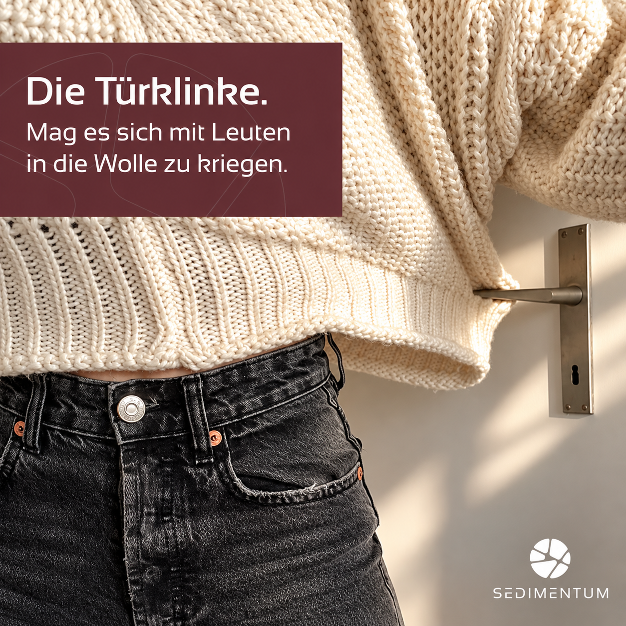 Türklinke im Strickpulli.png