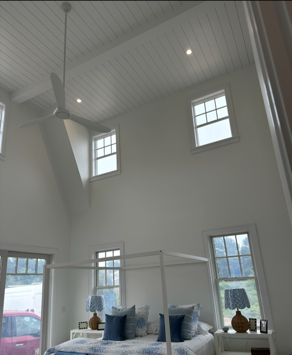 light fixtures in vaulted ceiling
