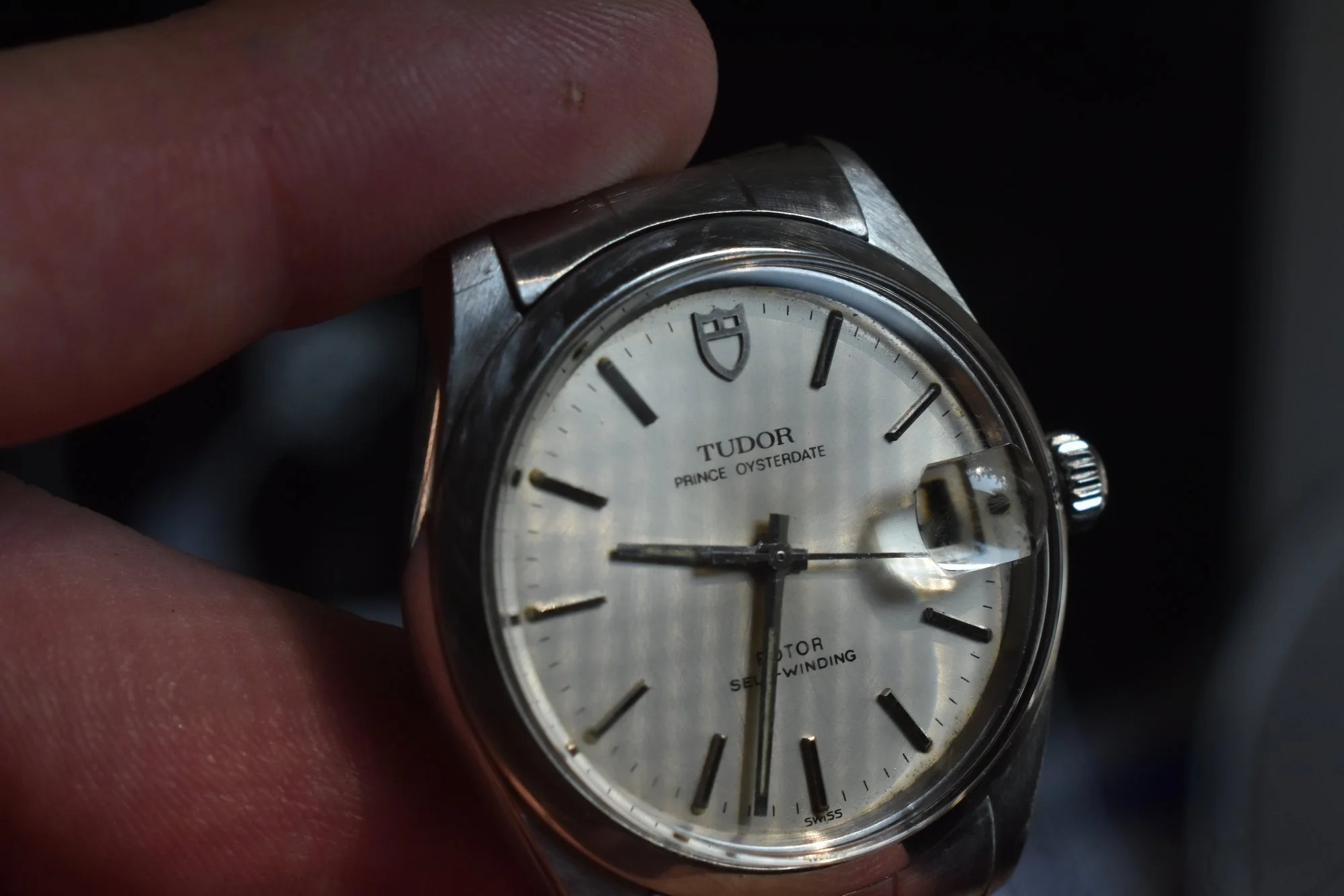 oysterdate-dial-6.jpg