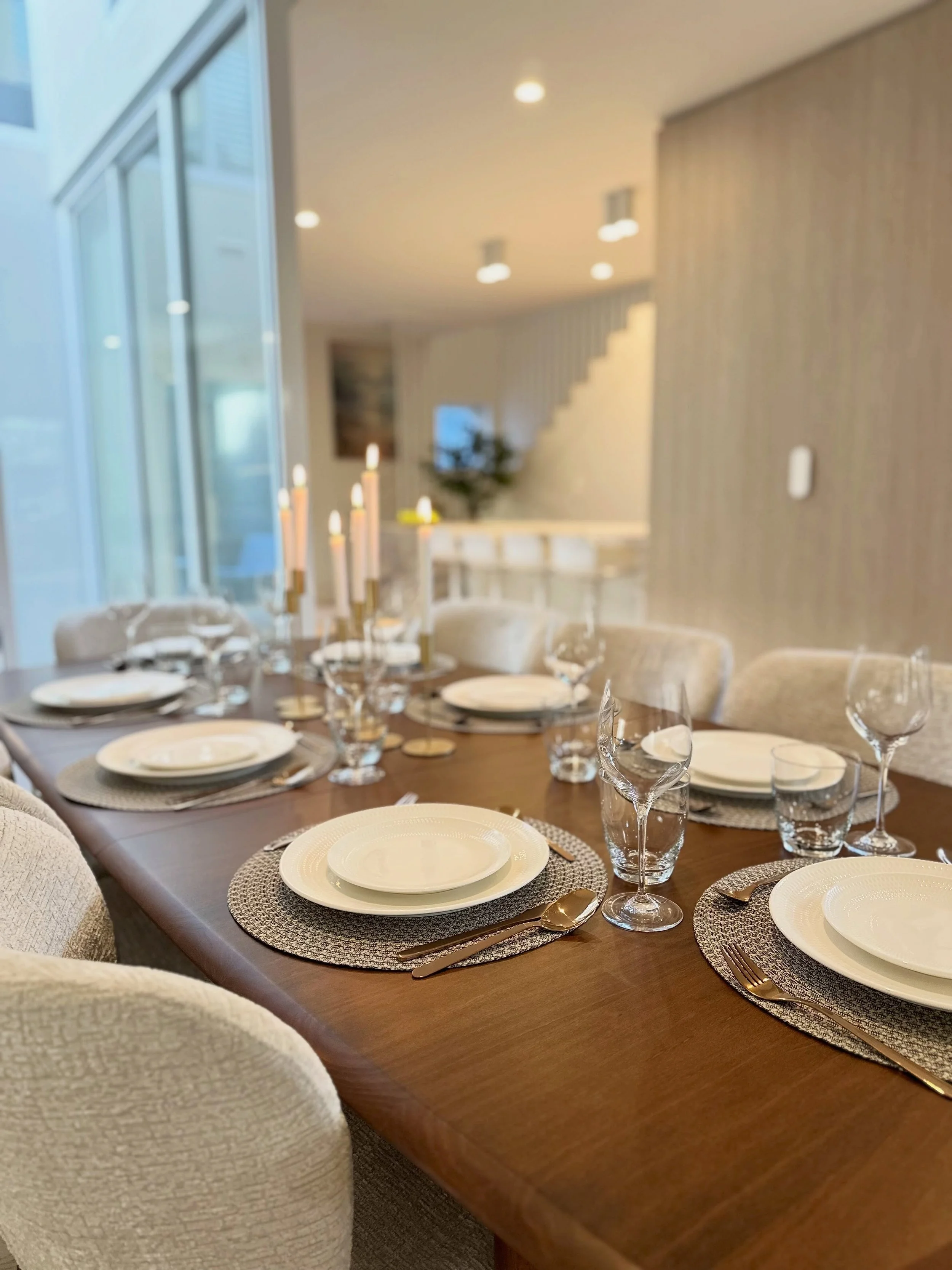 From long dinners around the table to wine on the deck and quiet evenings by the fire, Horizon House has been designed for time spent together with friends and family. There&rsquo;s also more than plenty of space to retreat to when the moment calls f