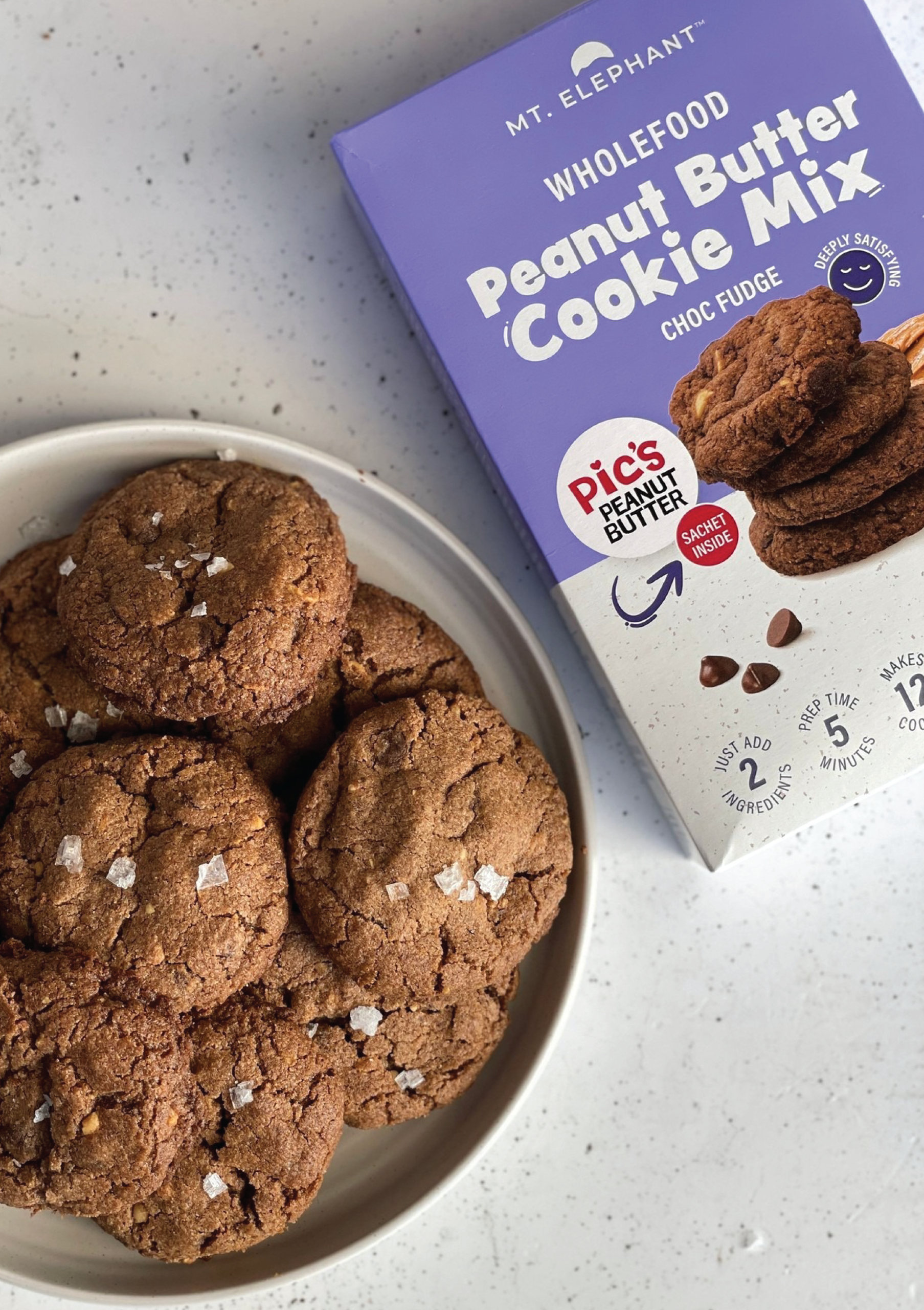 imageye___-_imgi_43_MTE_Pics-Cookie_Lifestyle_2-scaled (1).png