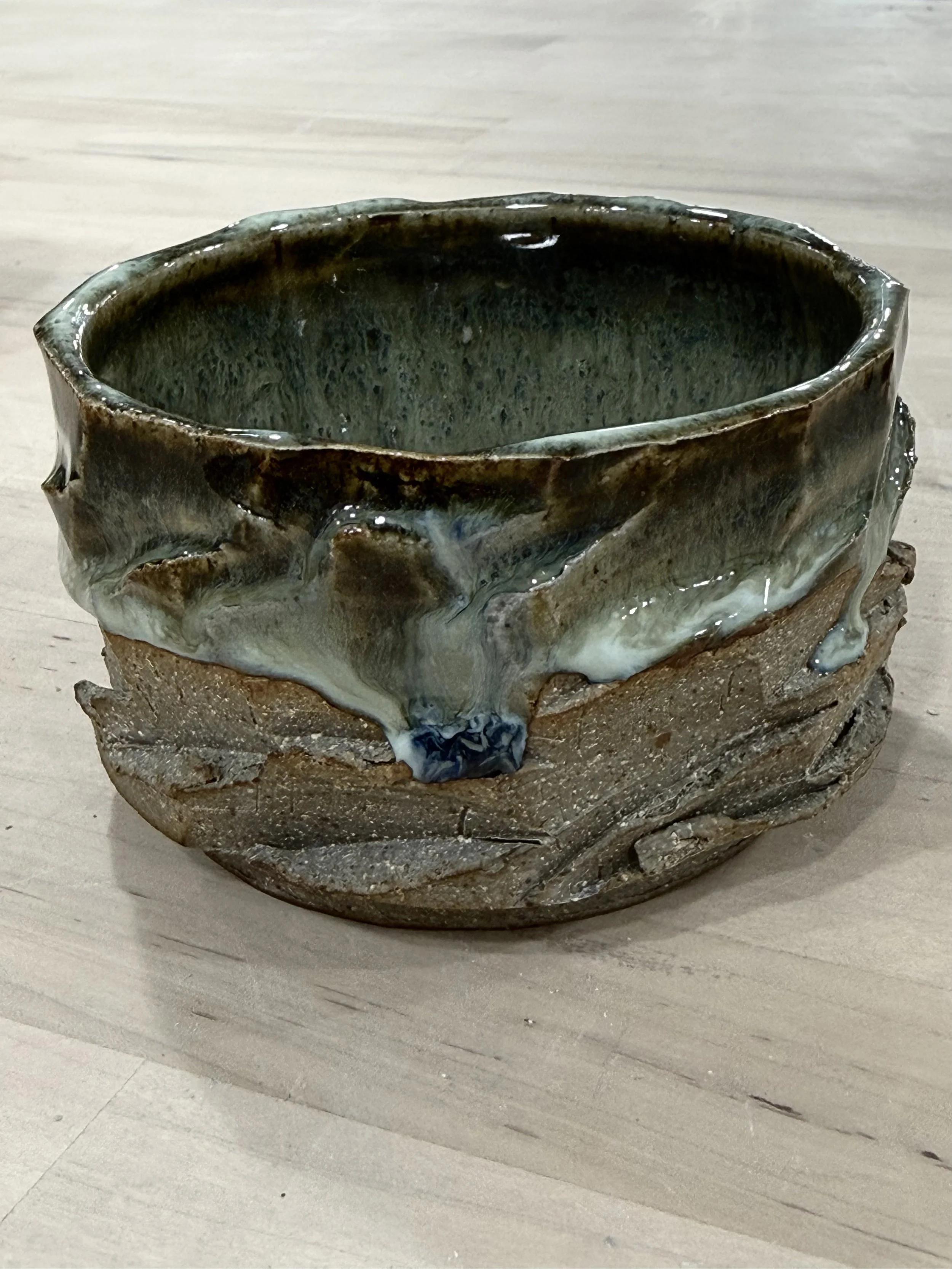 faceted bowl with cascading glaze drips 004
