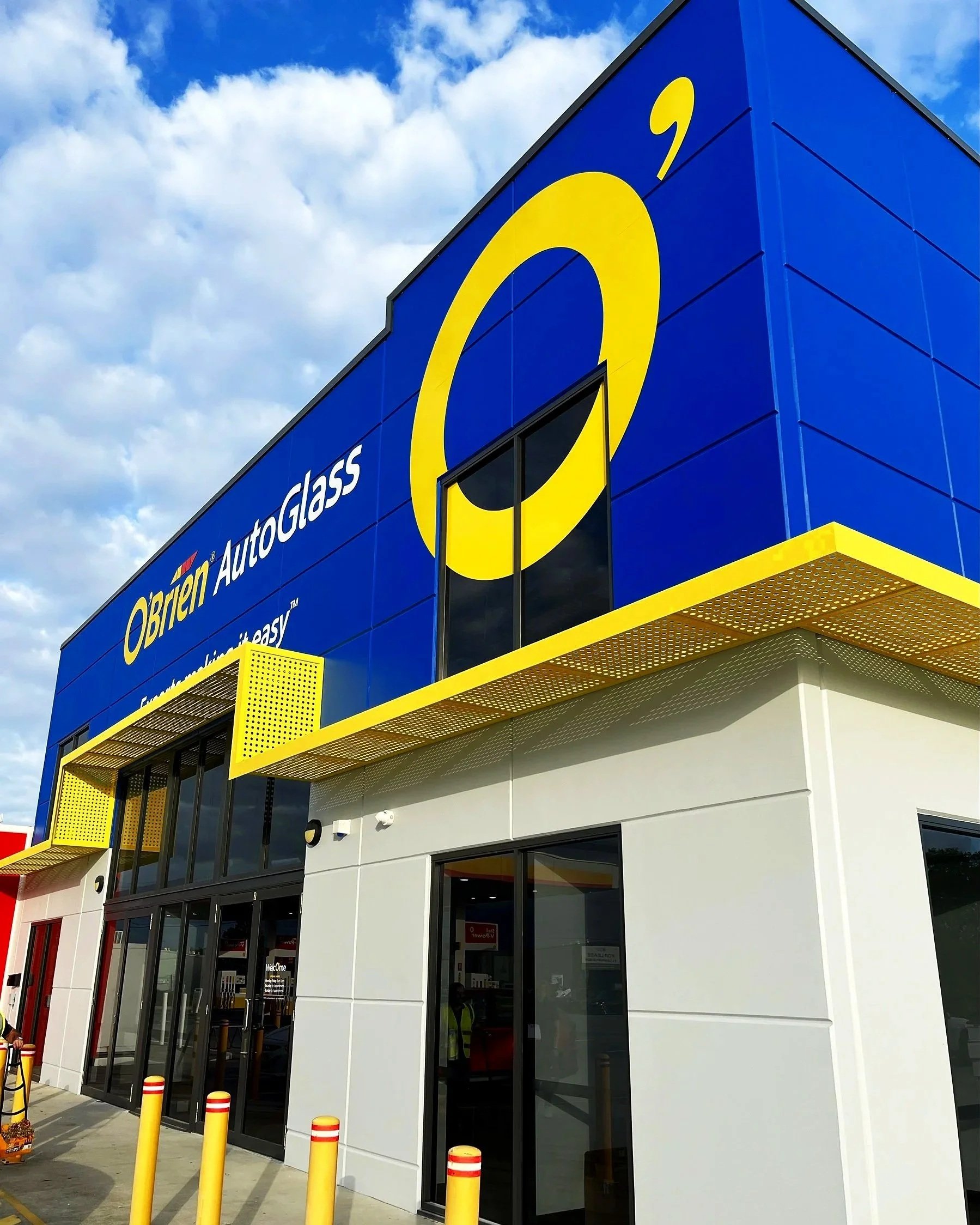 I developed an exterior system that made each centre unmistakably O’Brien and easier to navigate. Bold colour blocking, a larger O’ symbol and clearer signage give the brand more presence from the street, while a highlighted customer entrance helps p