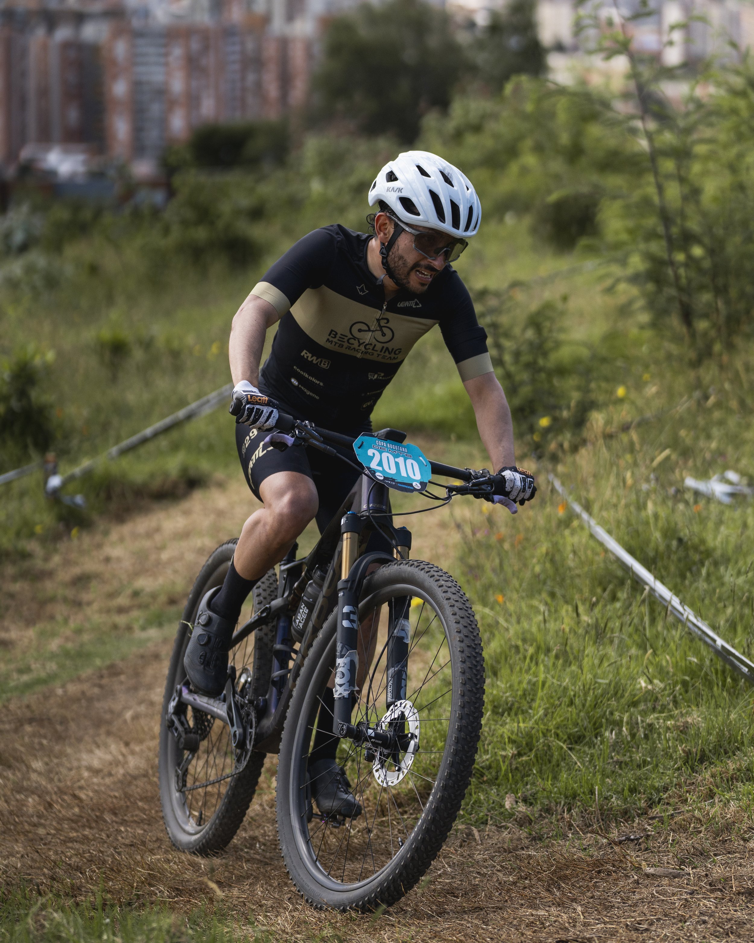 MTB-305.jpg