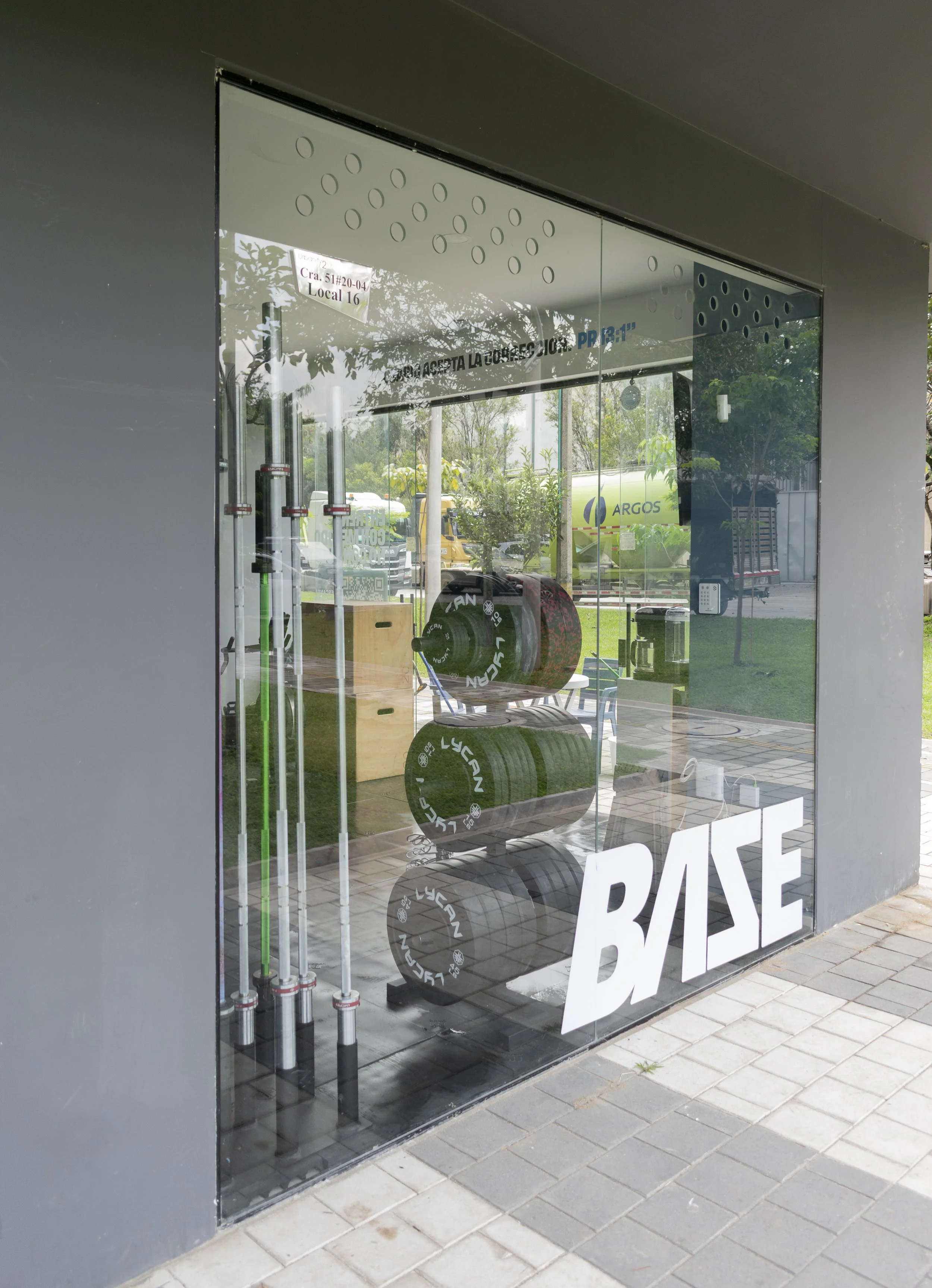 Base-5.jpg