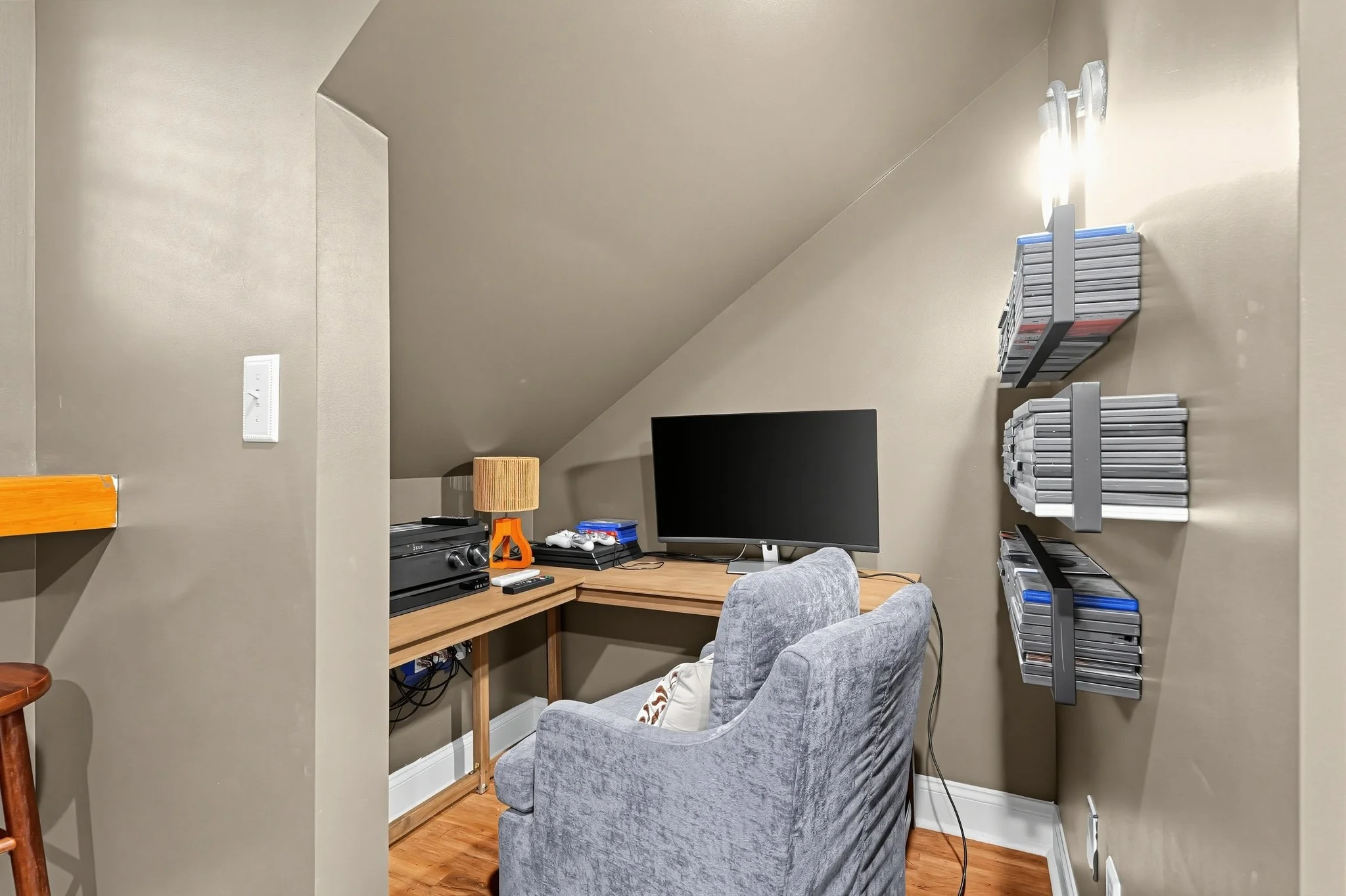 39_2327_Pinckney_Ave-Others-6504.jpg