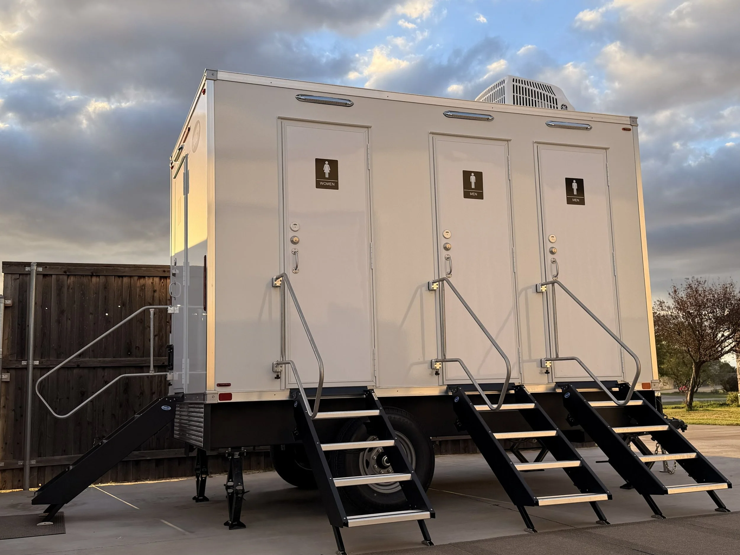 West Texas Powder Rooms Exterior Setup