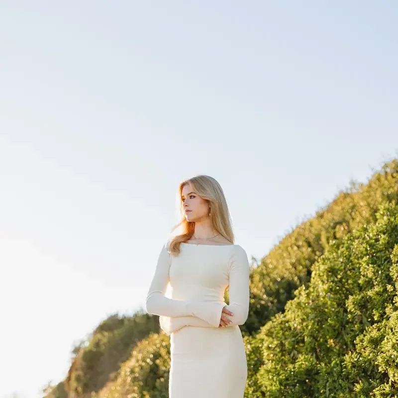 Zoe-Rae-Santa-Barbara-Photographer-Chloe-Dalzell-Portraits-1.webp