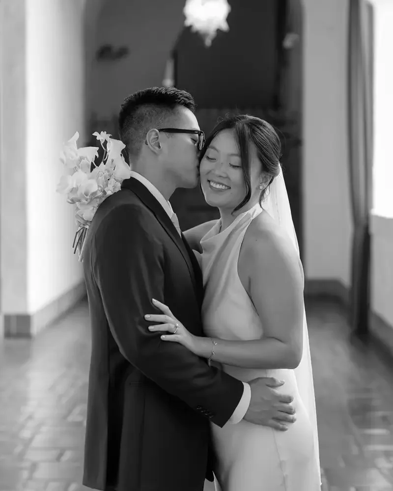Zoe-Rae-Santa-Barbara-Photographer-Michelle-Justin-Courthouse-Elopement-24.webp