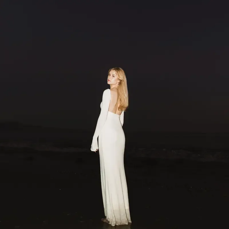 Zoe-Rae-Santa-Barbara-Photographer-Chloe-Dalzell-Portraits-7.webp