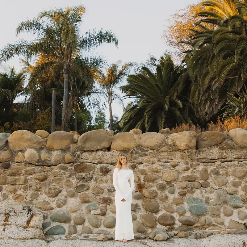 Zoe-Rae-Santa-Barbara-Photographer-Chloe-Dalzell-Portraits-4.webp
