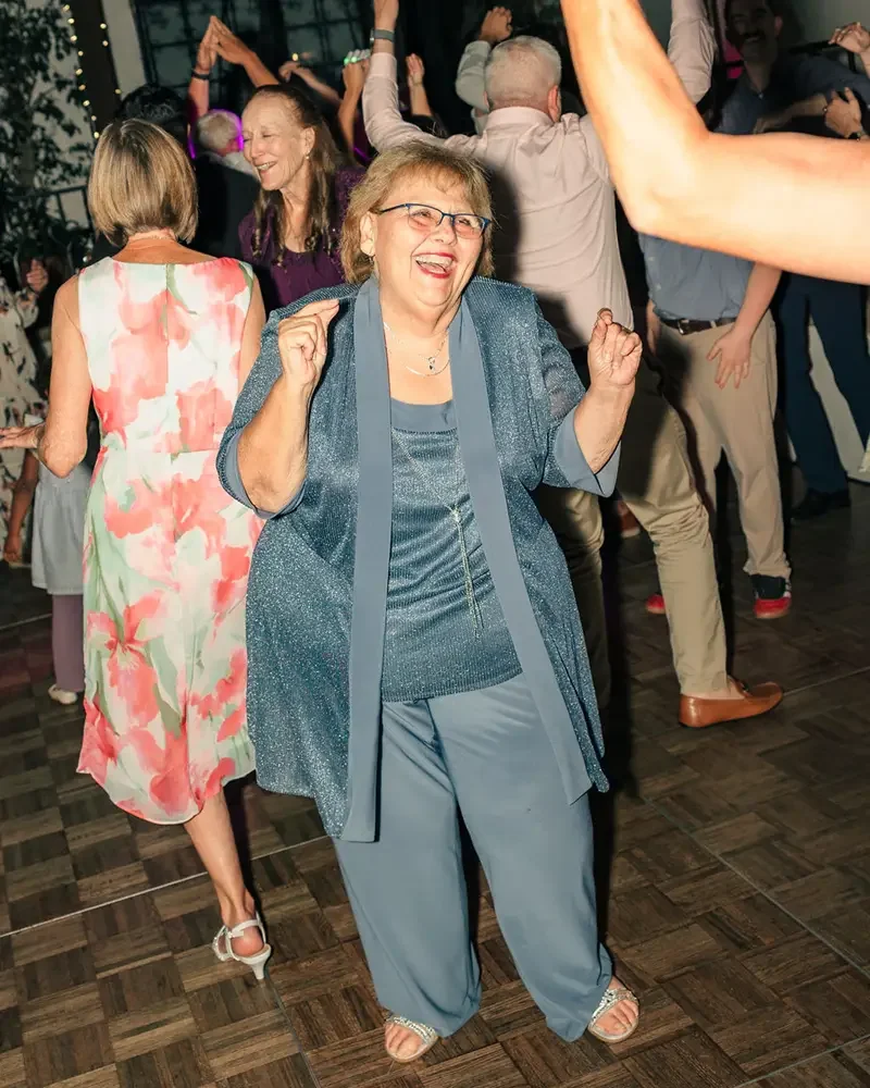 Zoe-Rae-Santa-Barbara-Photographer-Justina-Andy-Wedding-54.webp
