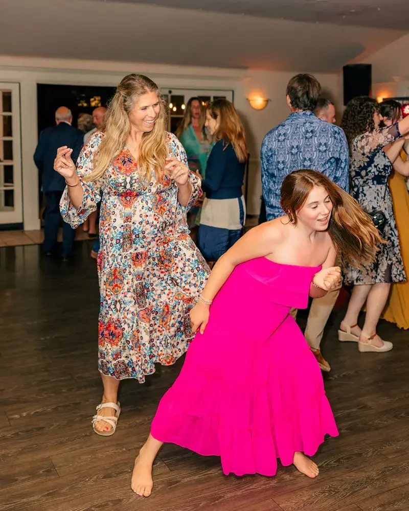 Zoe-Rae-Santa-Barbara-Photographer-Erin-Troy-Wedding-35.webp
