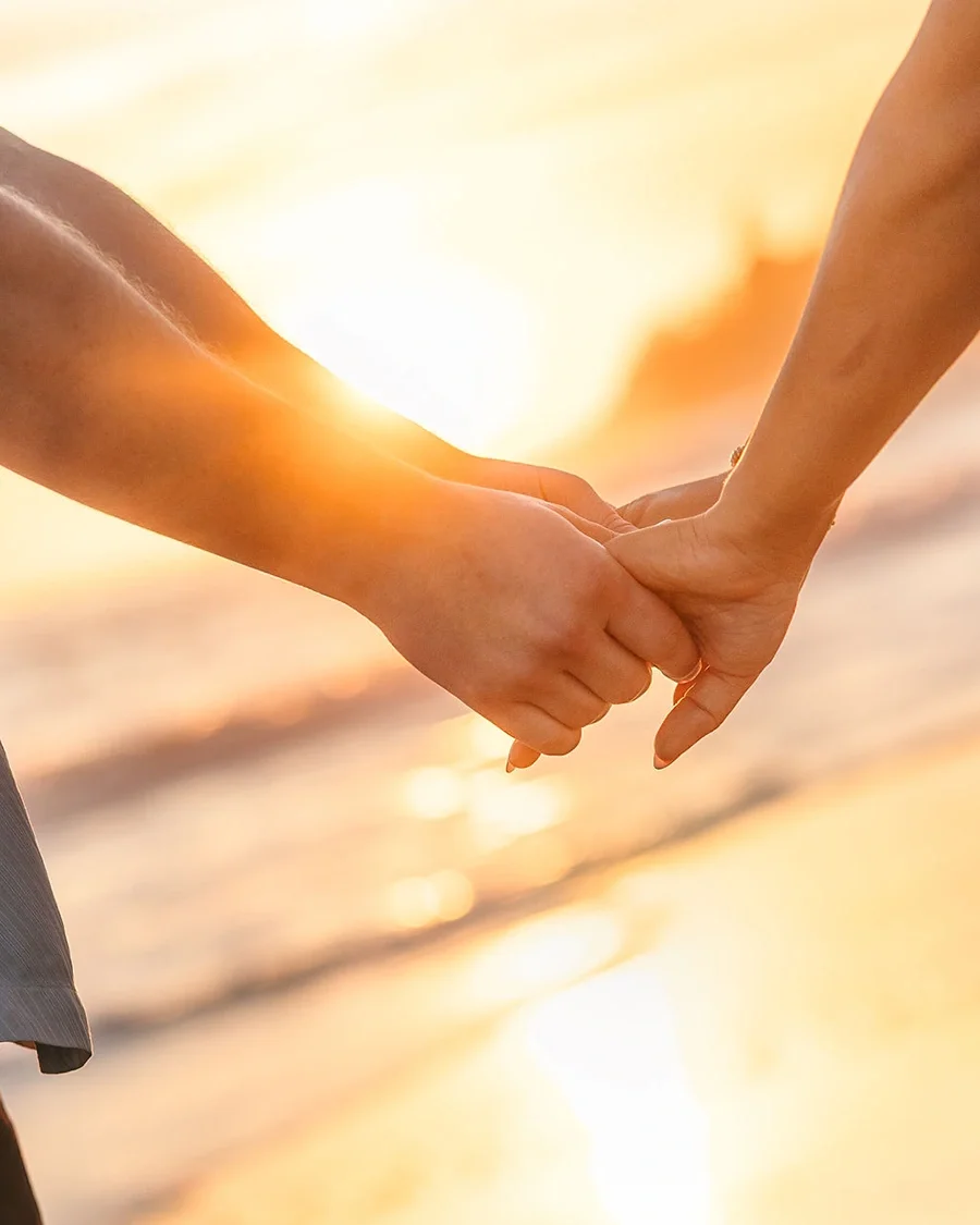 Zoe-Rae-Santa-Barbara-Photographer-Alanna-Bo-couple-11.webp