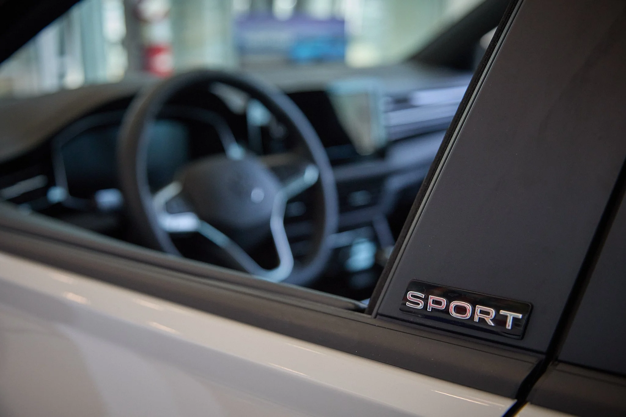 20260903_CarDealershipPhotoshoot_279_web.jpg
