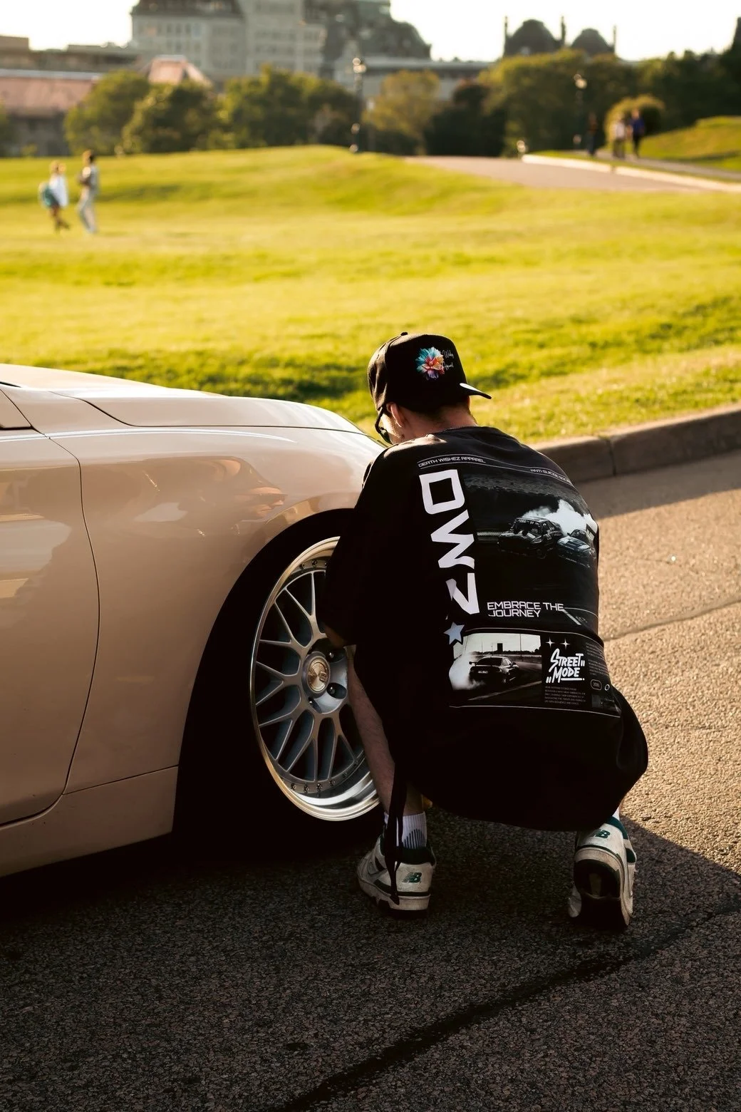 EMBRACE YOUR JOURNEY - OVERSIZE TEE
