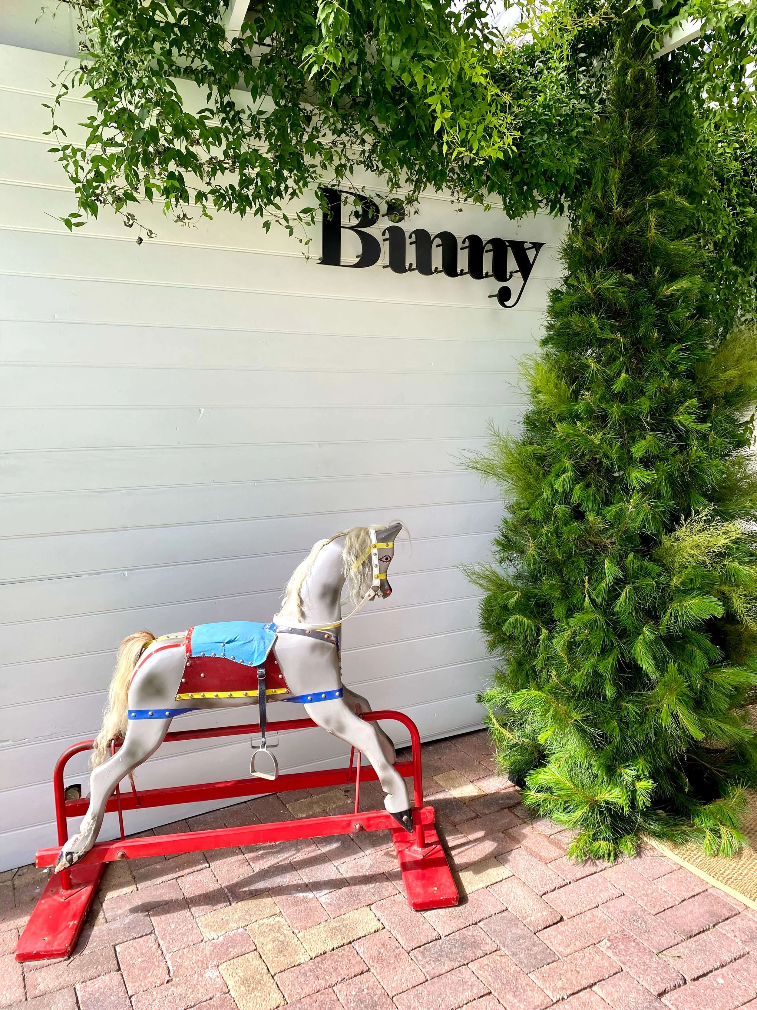 BINNY - Christmas Pop Up Shop