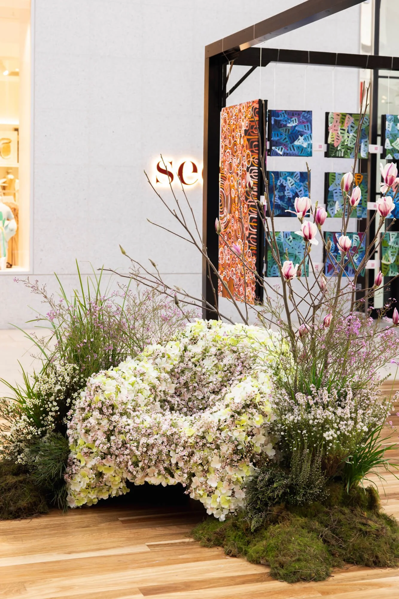 BLOOMING - PWERLE GALLERY