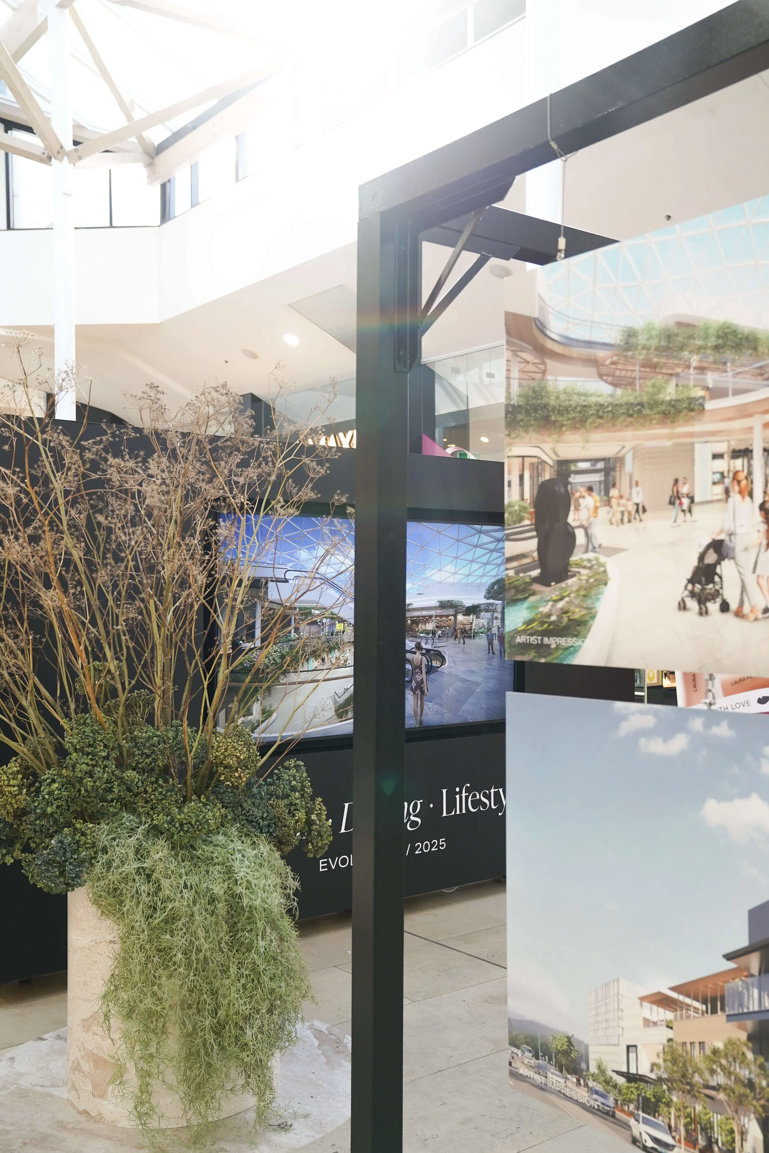 BURNSIDE VILLAGE - NEW CENTRE DISPLAY