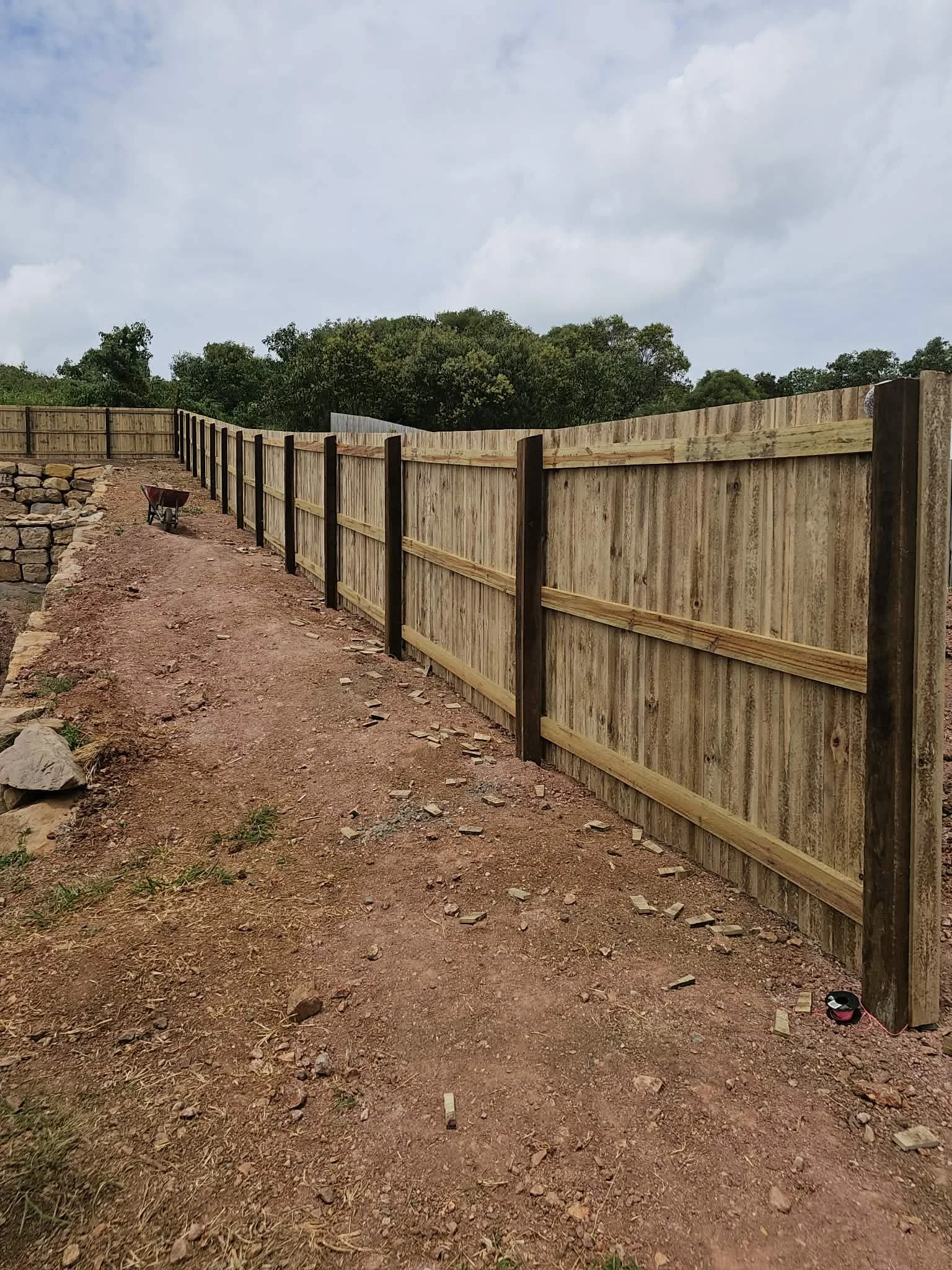 Central Queensland Fences and Retaining Walls