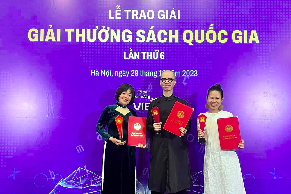 Hành trình 4 năm vẽ tranh kể chuyện nghệ thuật rối nước của họa sĩ trẻ
