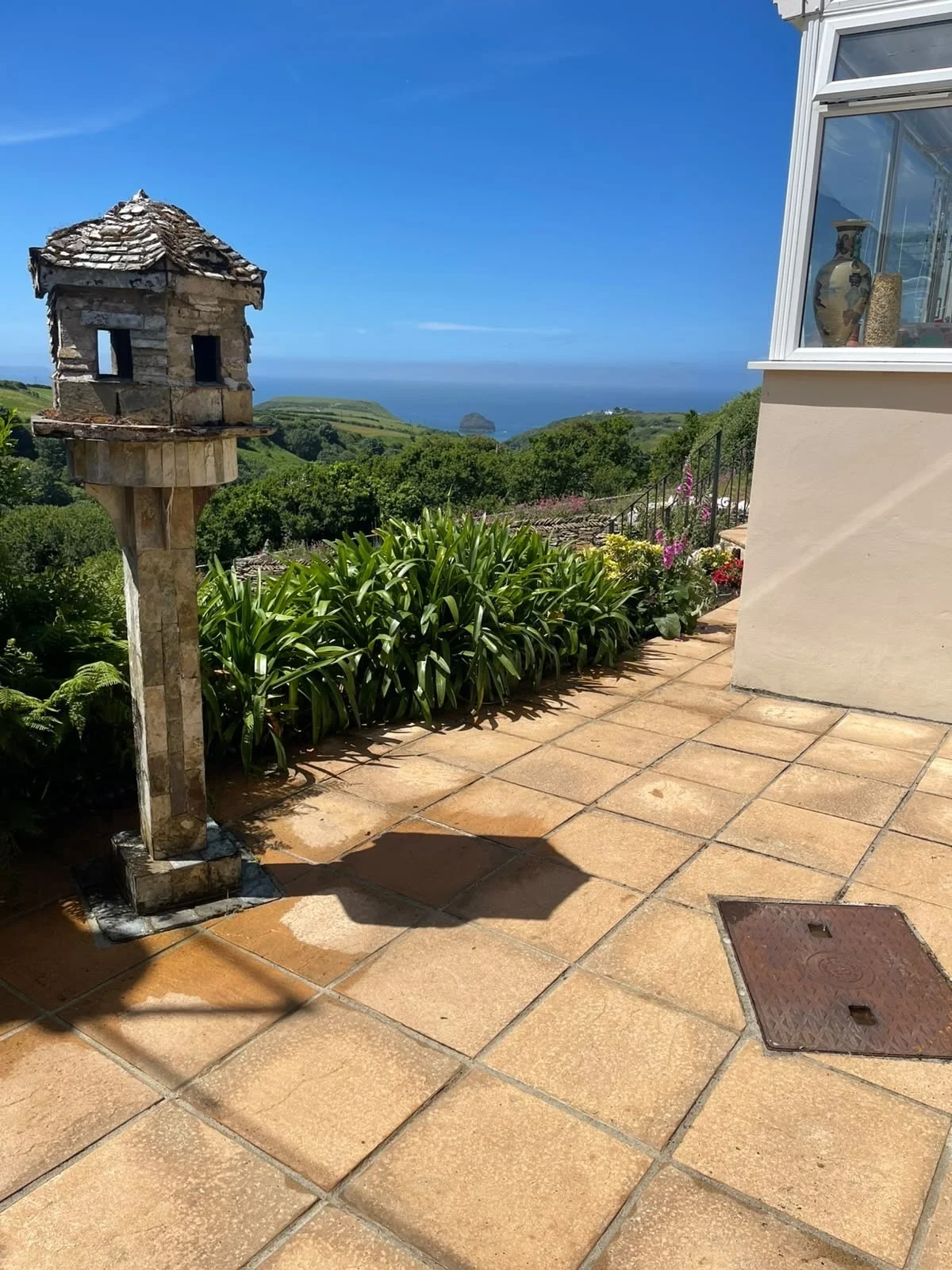 The same patio paving after professional exterior cleaning by WESTEVO