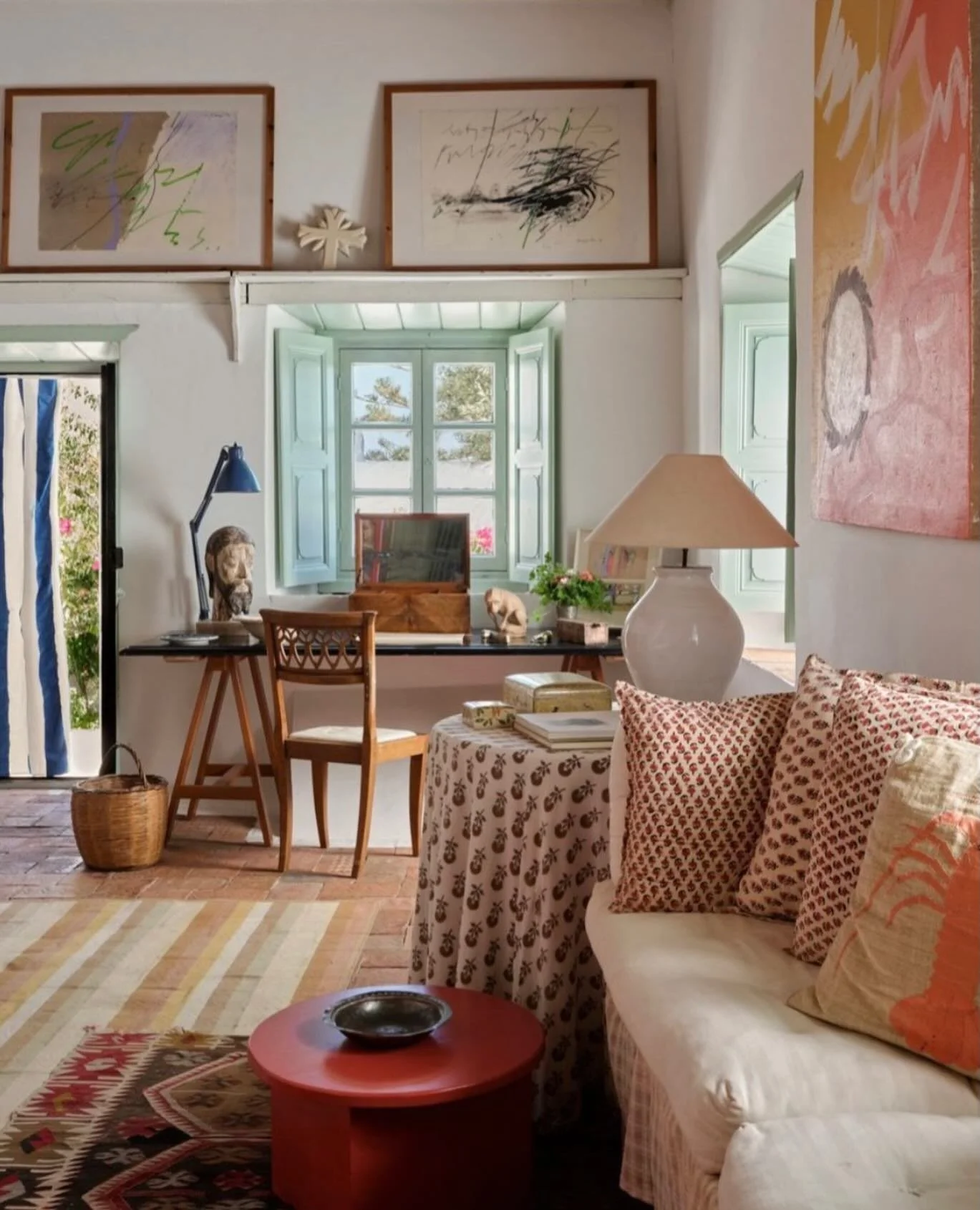 Today inspo seen on @houseandgardenuk photo by @davidelovatti of John Stefanidi&rsquo;s beautiful Grecian home