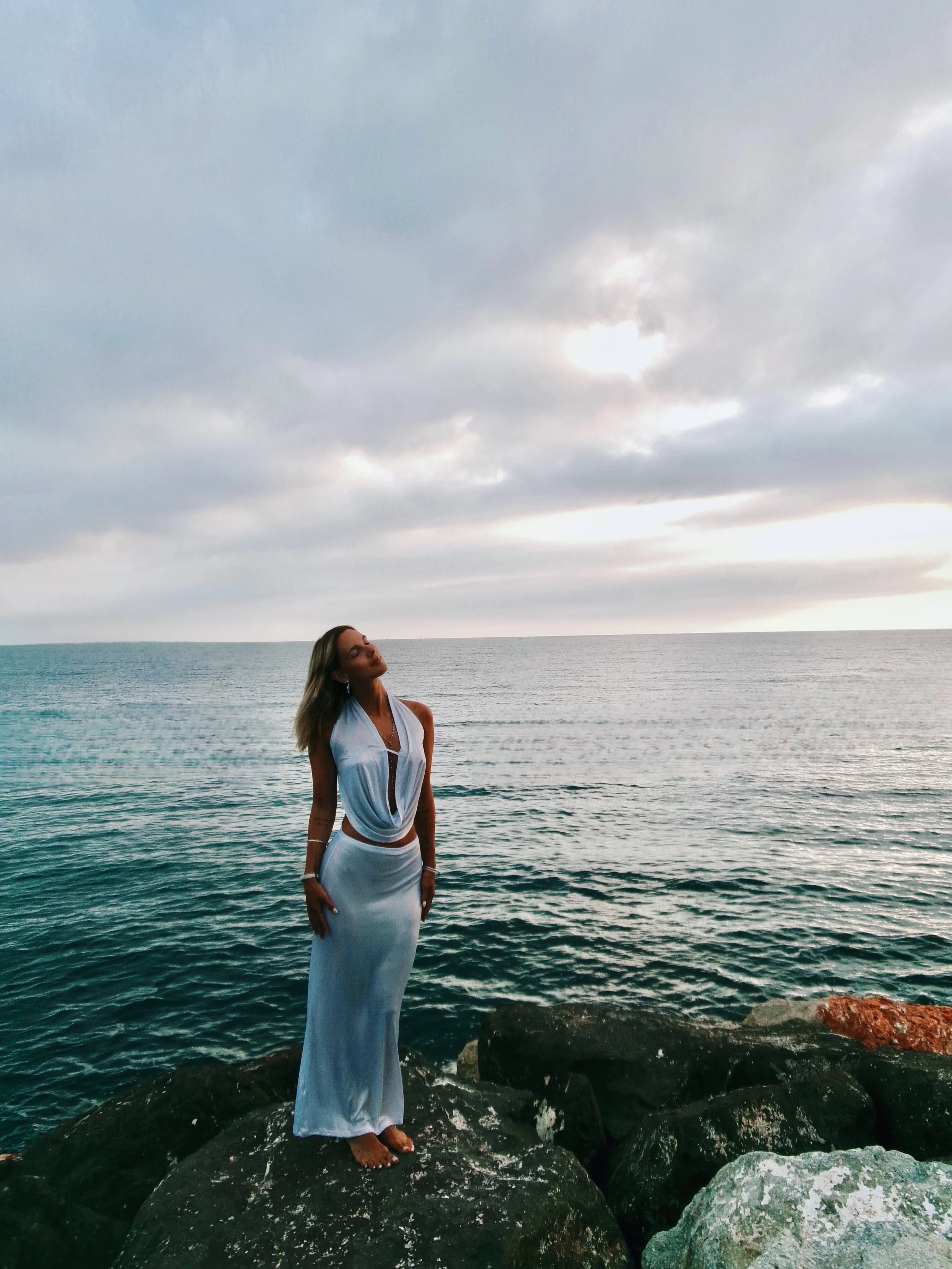 Artistic portrait of a woman outdoors during a LAMERIA Soul Portrait session
