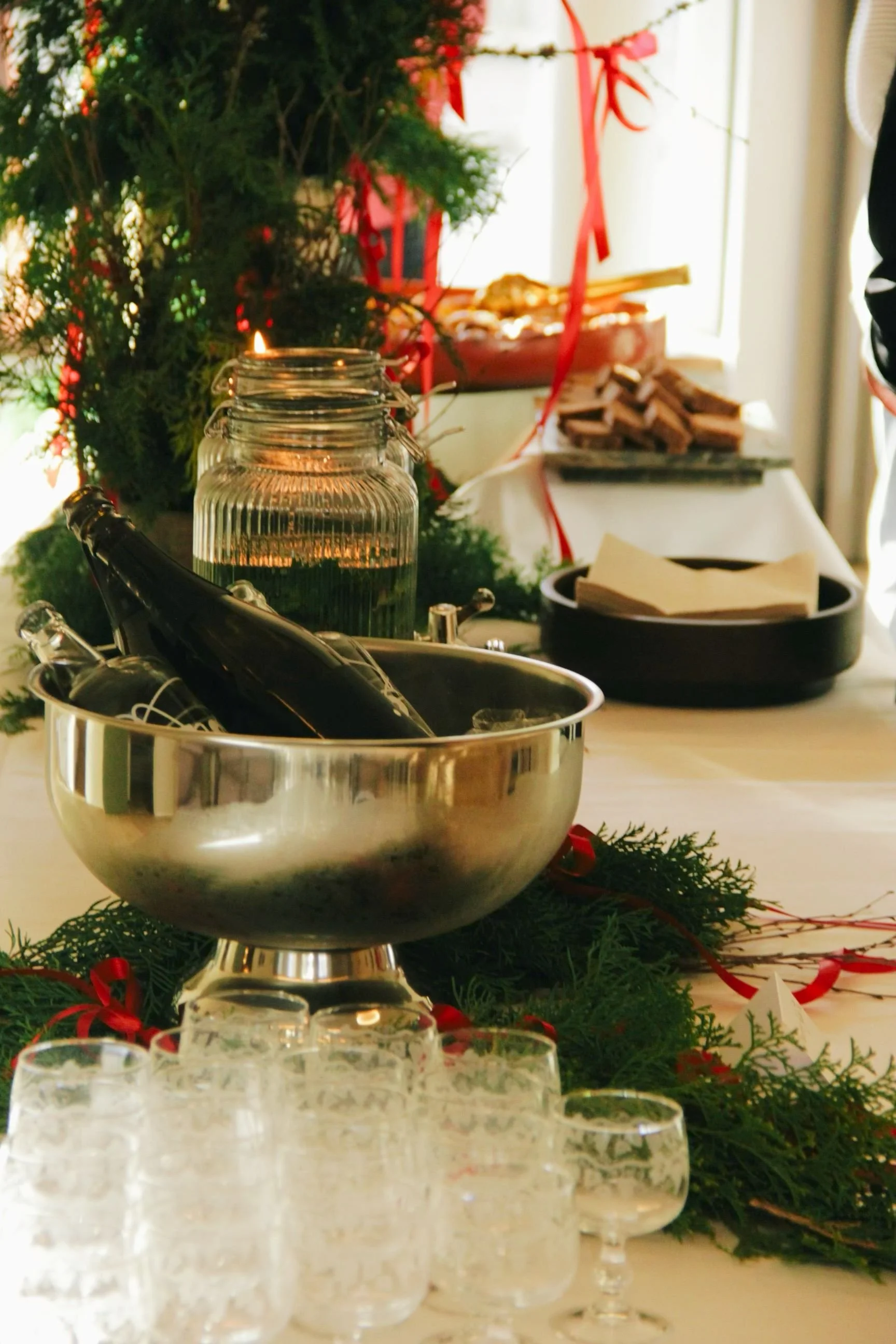 Food and atmosphere photographed during an Ice & Yoga event