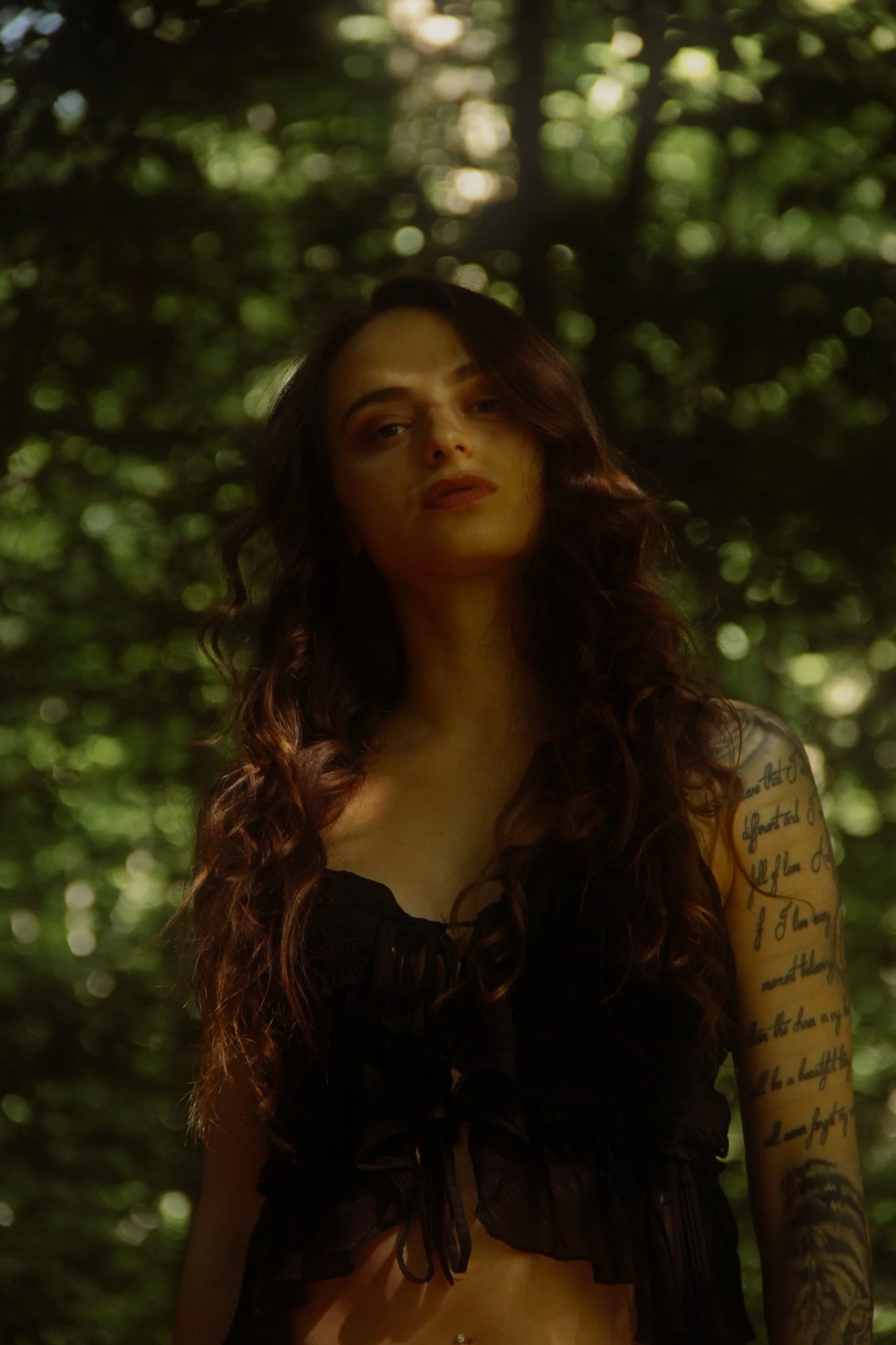 Artistic portrait of a woman outdoors during a LAMERIA Soul Portrait session
