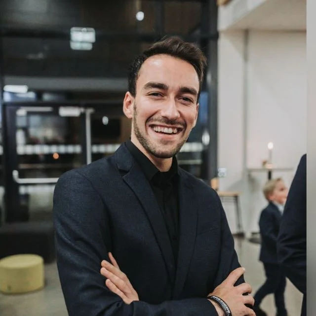 portrait of media consultant 