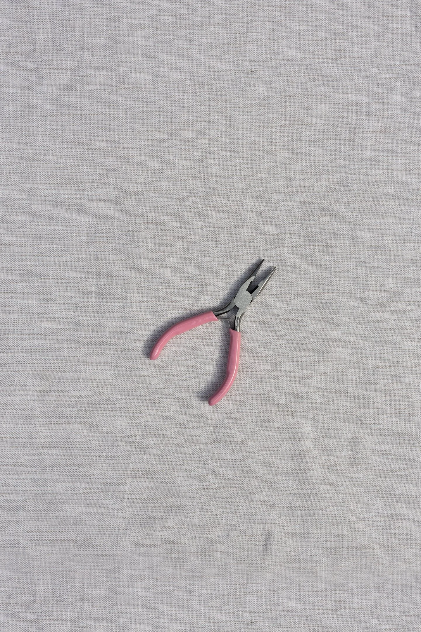 Pliers 1.jpg