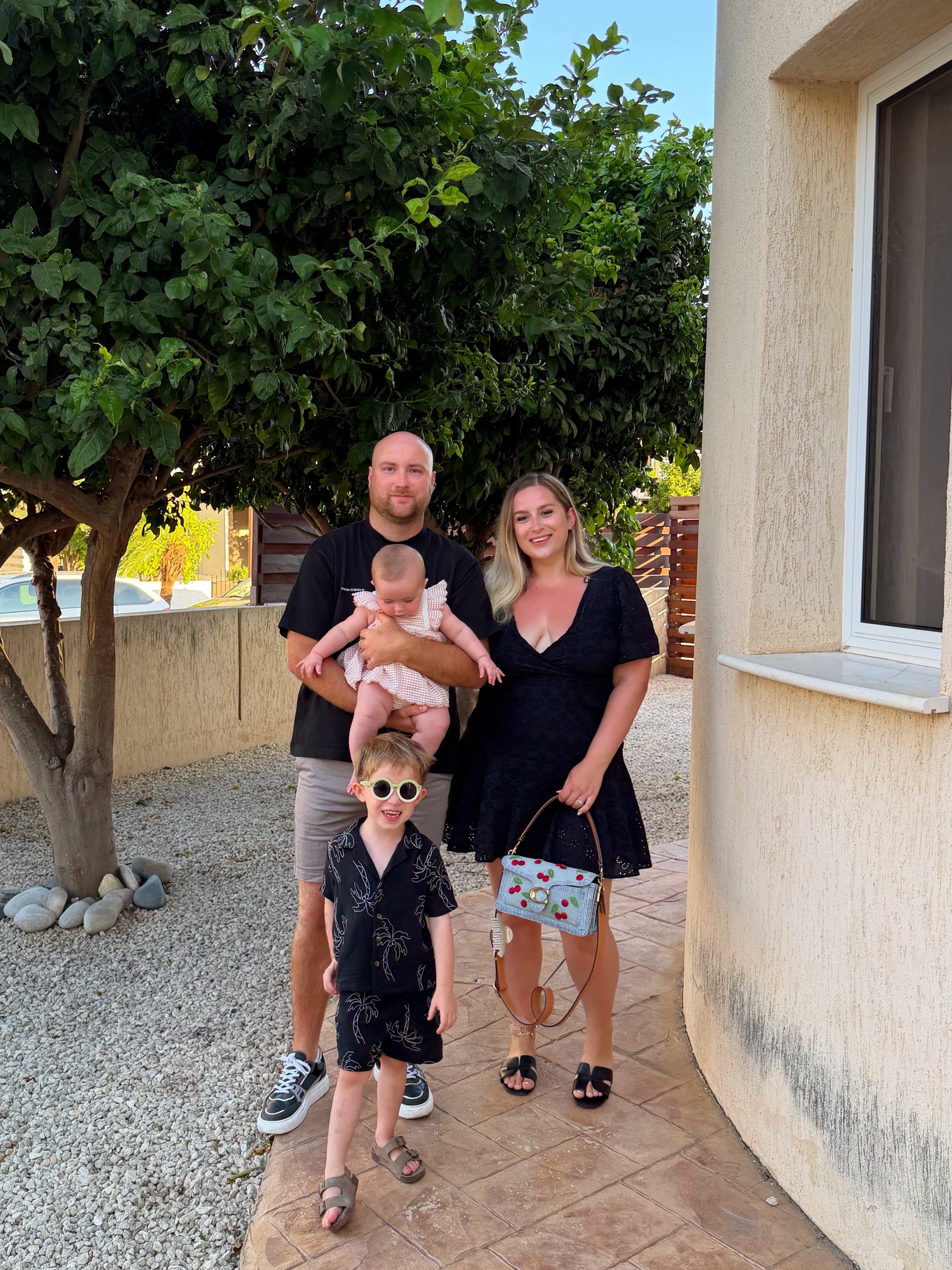 Take us back to the Cyprus house 🤍💫

#family #holiday #familyholiday #summerholiday #cyprus