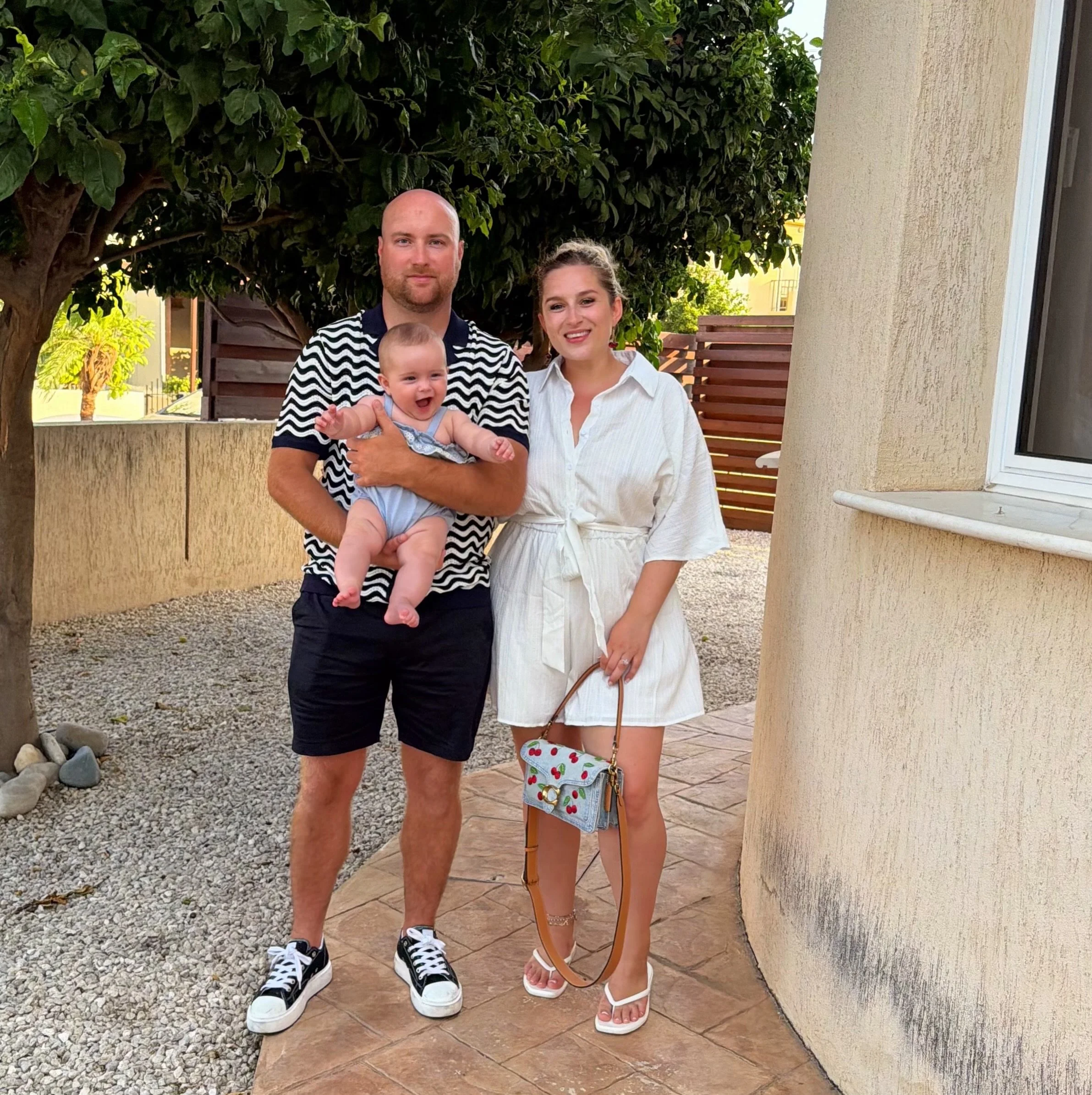 Holiday &amp; Not coming home 💫🥹🤭

#family #holiday #babygirl #babyboy #familytime❤️