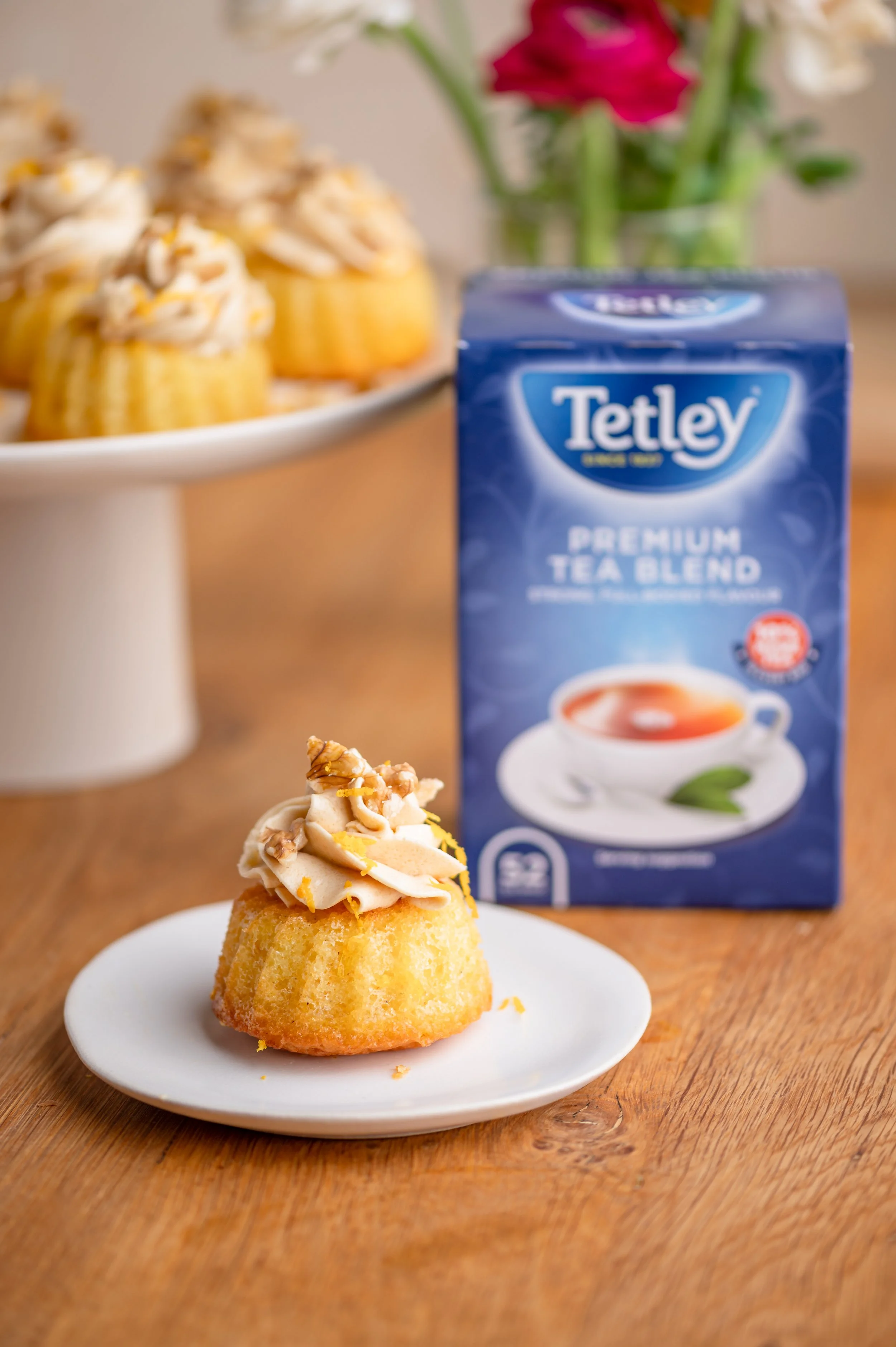 tetley-honey-cake-milky-tea-frosting-box.jpg