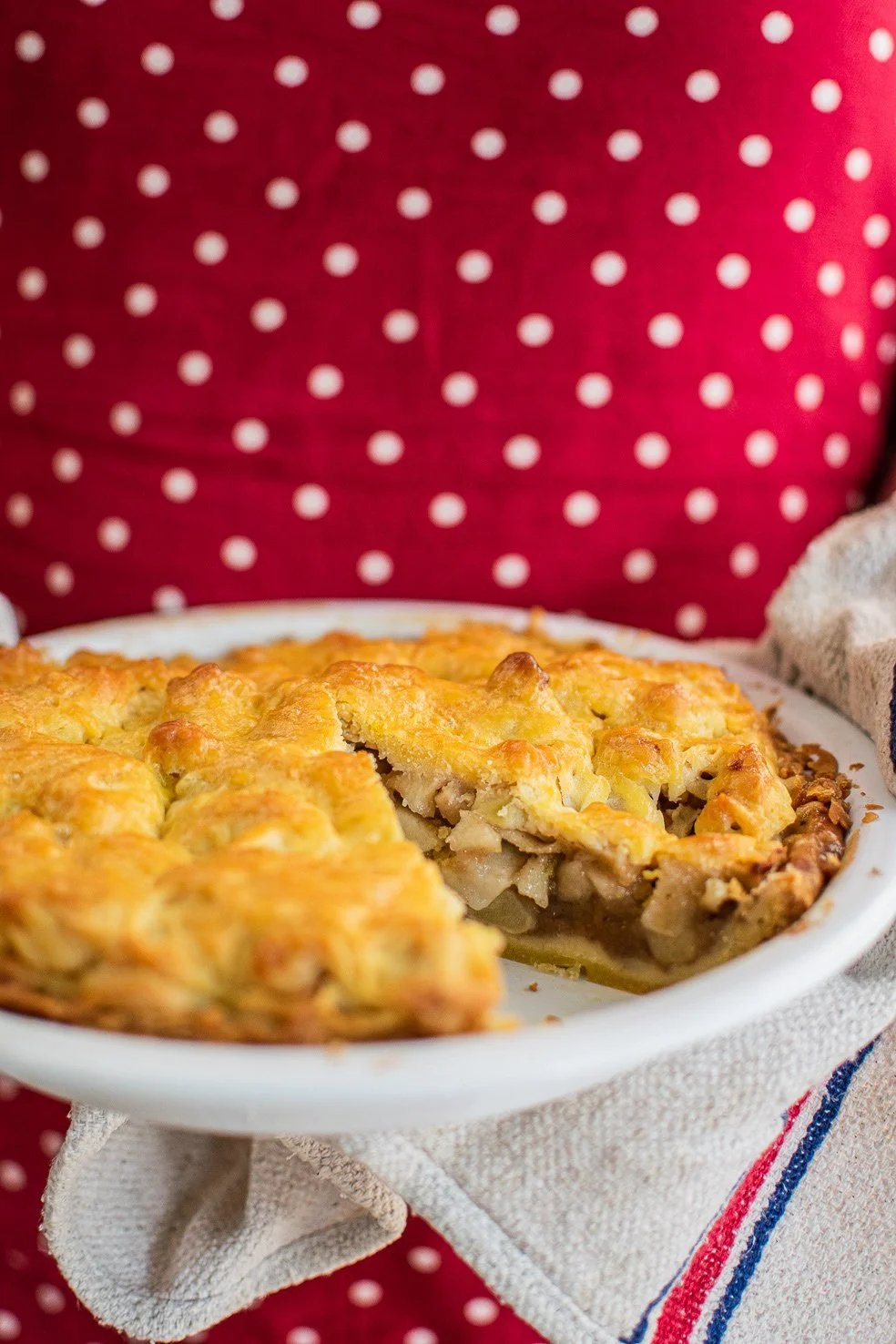apple-pie-with-lattice-crust.jpg