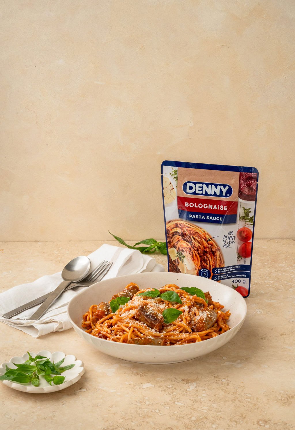 denny-bolognaise-pasta-sauce-with-spaghetti.jpg