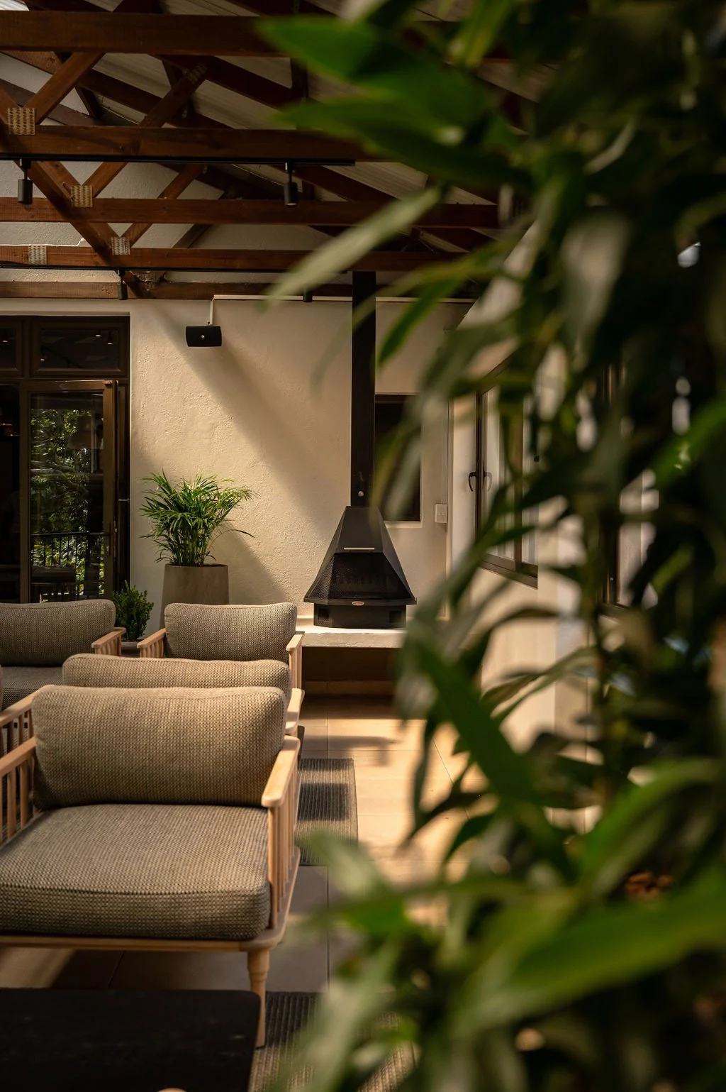 wilde-vy-terrace-fireplace-interior.jpg