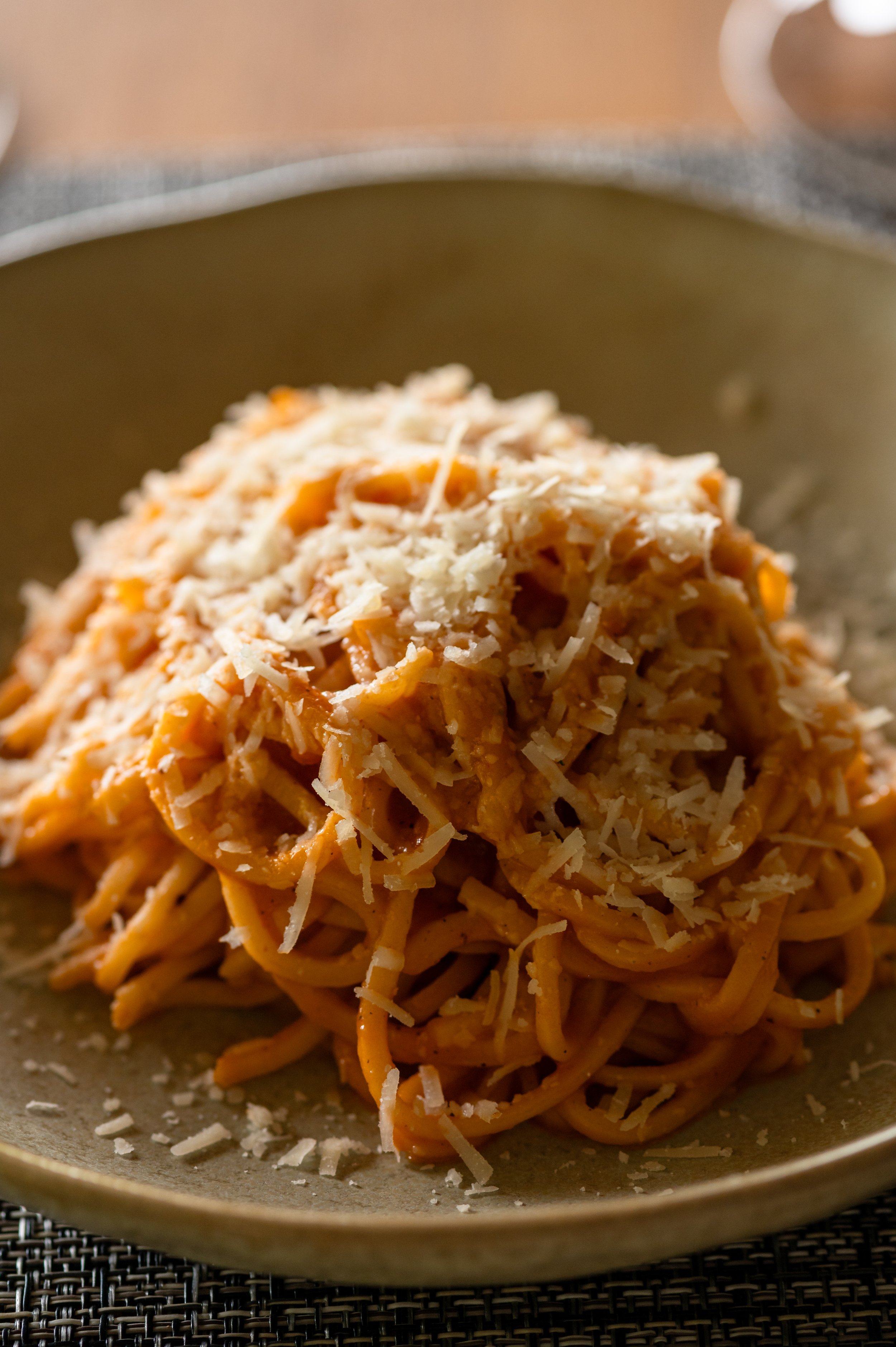 wilde-vy-spaghetti-tomato-parmesan.jpg