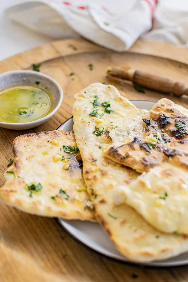 garlic-herb-flatbread-with-dipping-oil.jpeg
